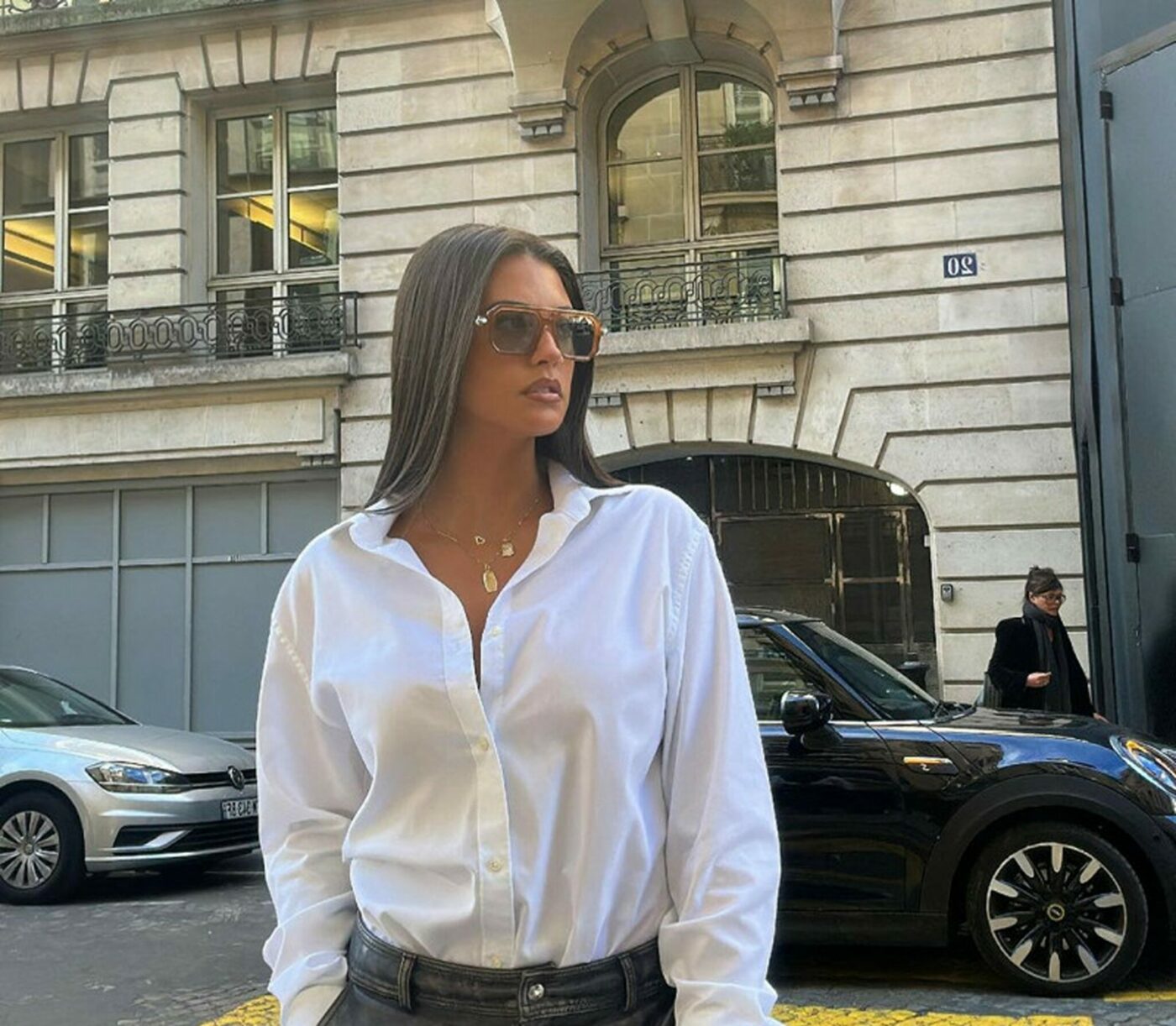 Antonia, apariția care nu a putut fi ignorată la Rapid – Universitatea Craiova 1-2! Cântăreața e una dintre cele mai frumoase femei din România și a atras toate privirile. GALERIE FOTO