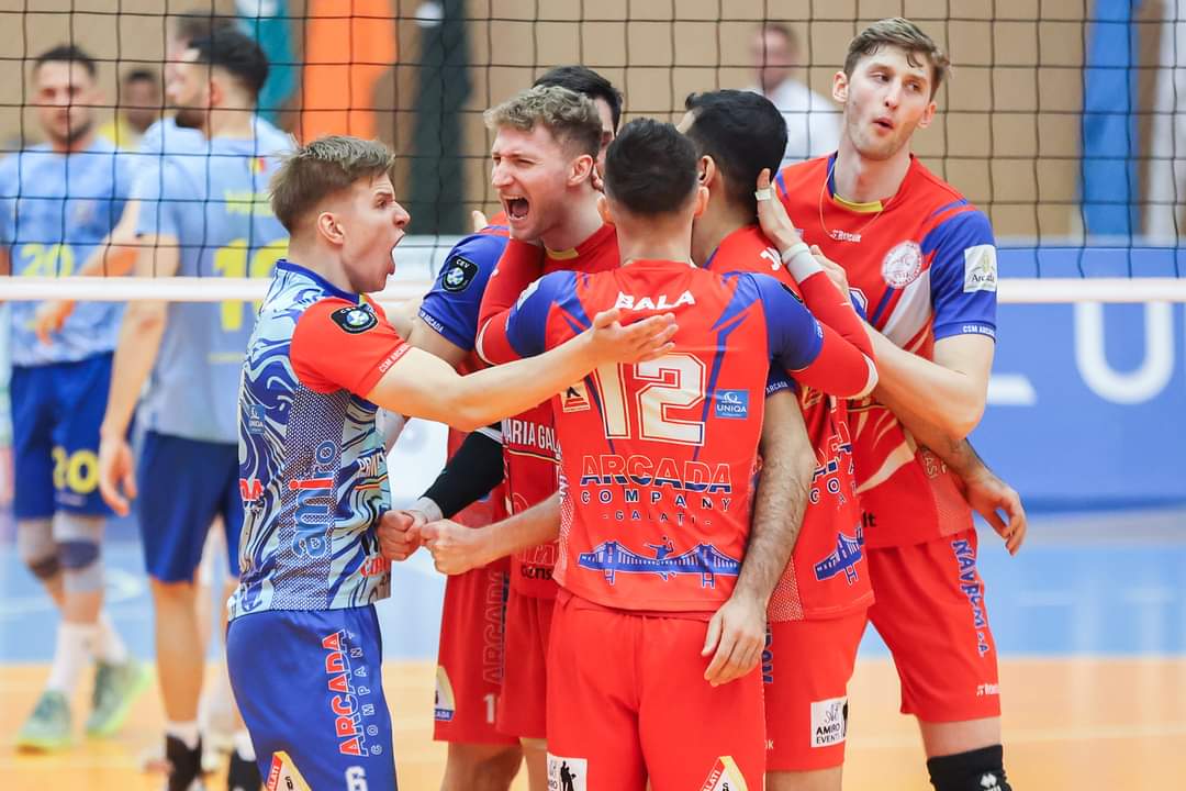 CSM Arcada Galați a egalat situația în finala Diviziei A 1 contra Coronei Brașov! Sergiu Stancu și Laurențiu Lică vor neapărat titlul