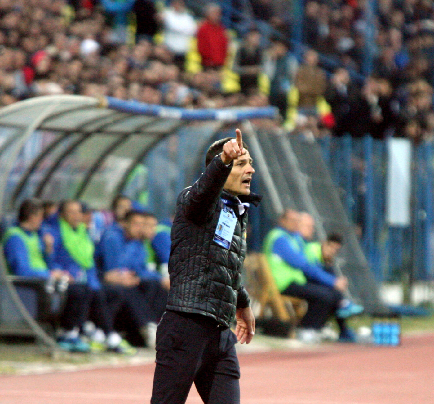 Costel Gâlcă a început revoluția la Universitatea Craiova. Cine e primul fotbalist care a plecat deja de la echipă