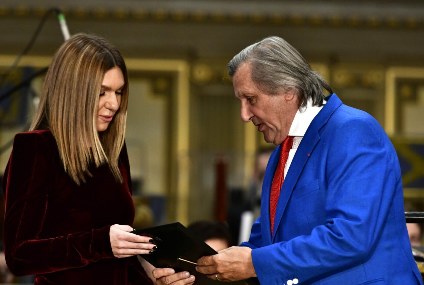 De ce are Simona Halep dureri chinuitoare și s-a accidentat. Ilie Năstase a găsit o explicație: „Cei din anturajul ei știu”