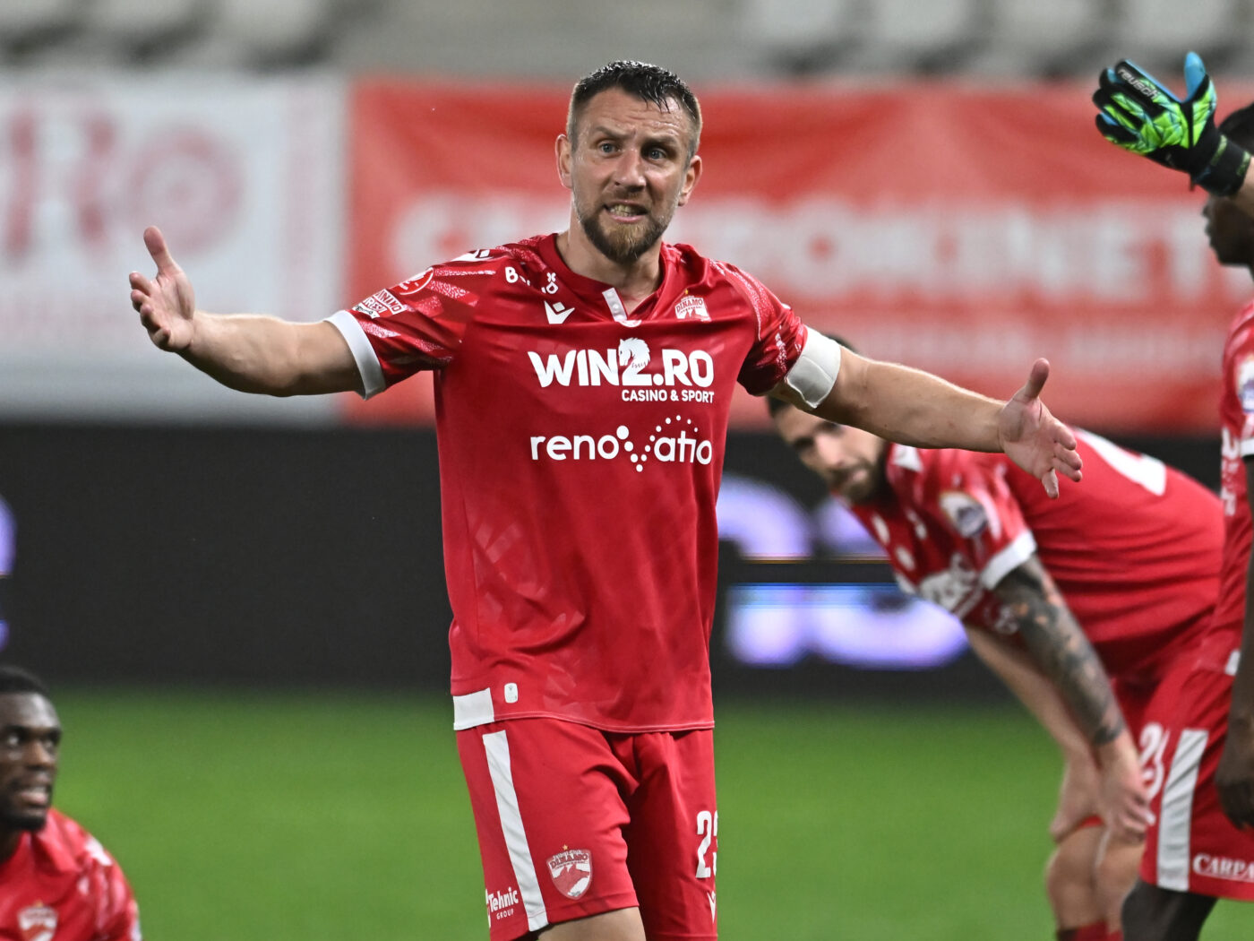 Dinamo e în pericol major de retrogradare directă, iar căpitanul Patriche trage semnalul de alarmă după eşecul cu Oțelul: „Nu ai voie să iei gol aşa”