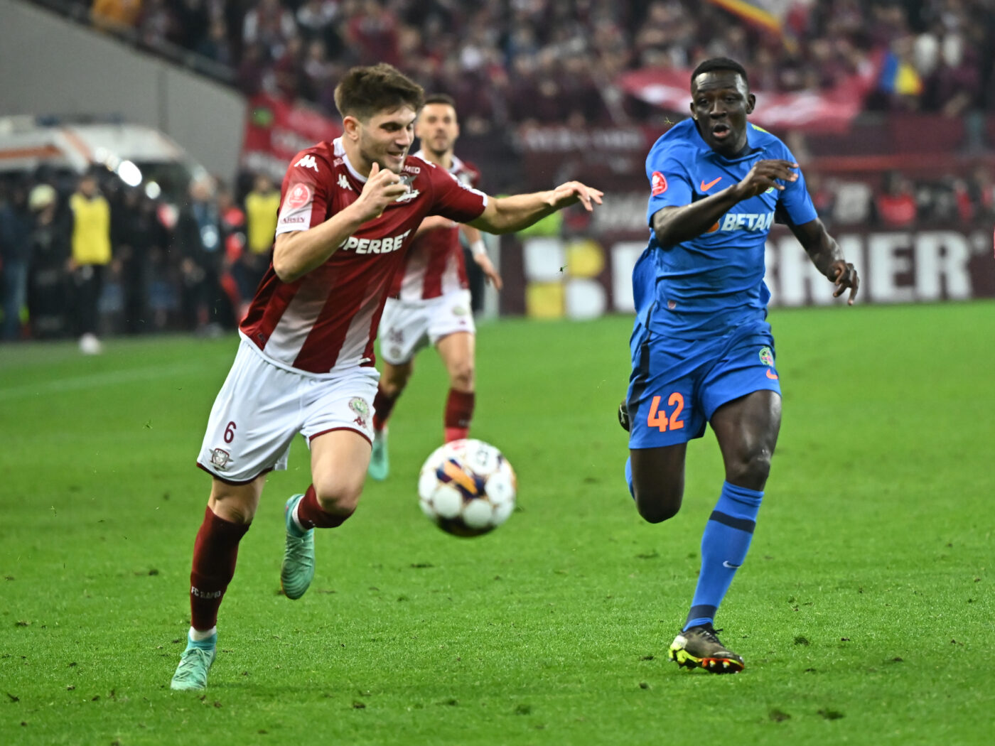 FCSB – Rapid București, Live Video Online în a 5-a etapă a play-off-ului din Superligă. Liderul caută revanșa, giuleștenii prima victorie. Echipele de start