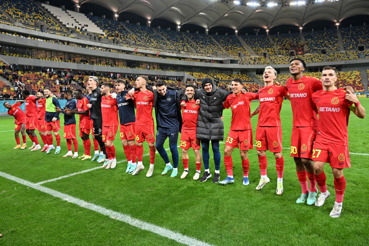 Ce reveniri la FCSB. Două nume importante se întorc