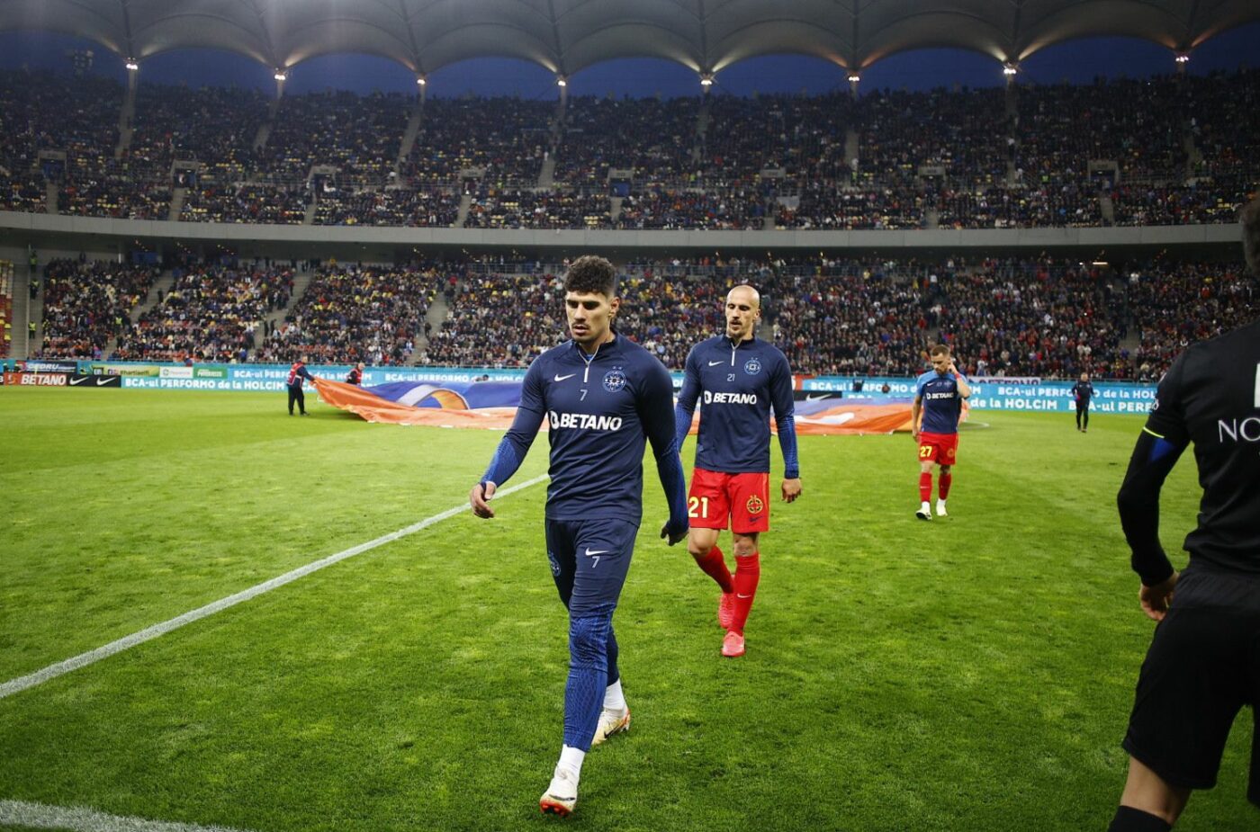 Florinel Coman, anunț despre transferul iminent pe un contract de 8.000.000 de euro în Qatar! Lovitură teribilă pentru Gigi Becali, după FCSB – Rapid 2-2: o singură părere contează pentru fotbalist și nu e cea a patronului din Pipera!