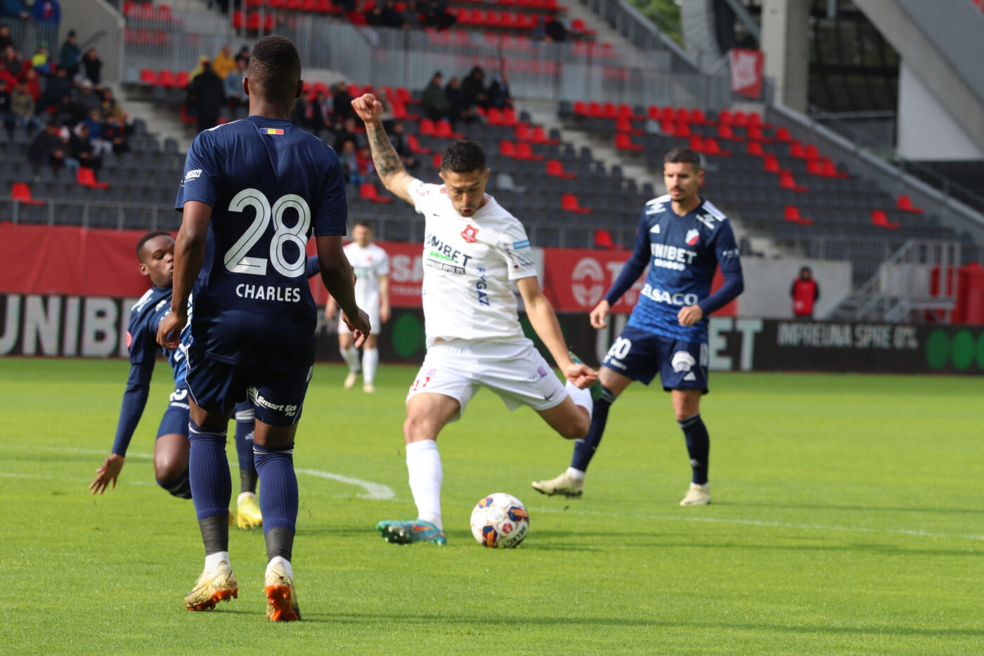 Hermannstadt – FC Botoșani 1-1, în a 5-a etapă a play-out-ului din Superliga. Sibienii egalează în 10 oameni! Neguț, gol de senzație direct din lovitură liberă