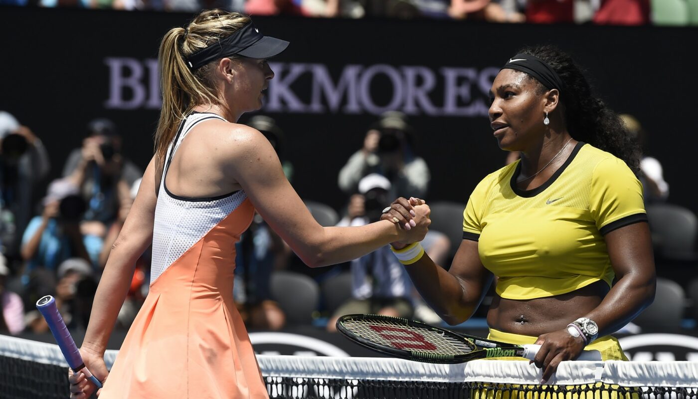 Maria Sharapova a reamintit tuturor de perechea de adidași care avea aur de 24 de carate încrustat! I-a purtat la un an după finala în care distrus-o pe marea dușmancă a Simonei Halep, Serena Williams: cât costa încălțămintea