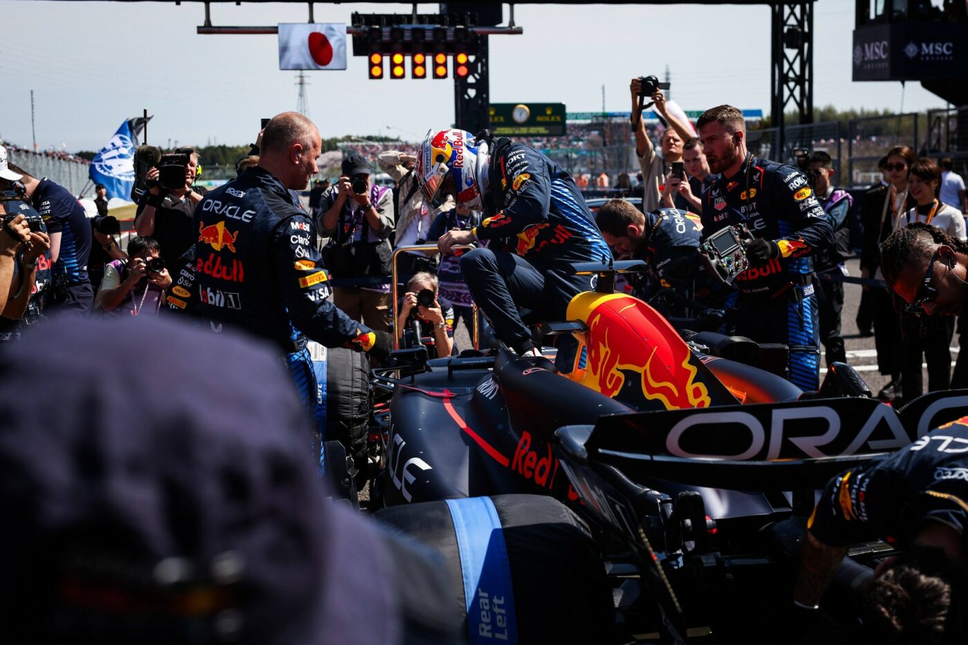 Max Verstappen e de neoprit: a câştigat Marele Premiu al Japoniei