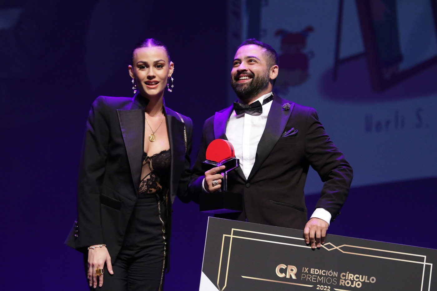 Nadia e una dintre cele mai frumoase fiice de antrenor din fotbal! „Tata mi-a zis mereu să nu am o relație cu vreun jucător”. GALERIE FOTO