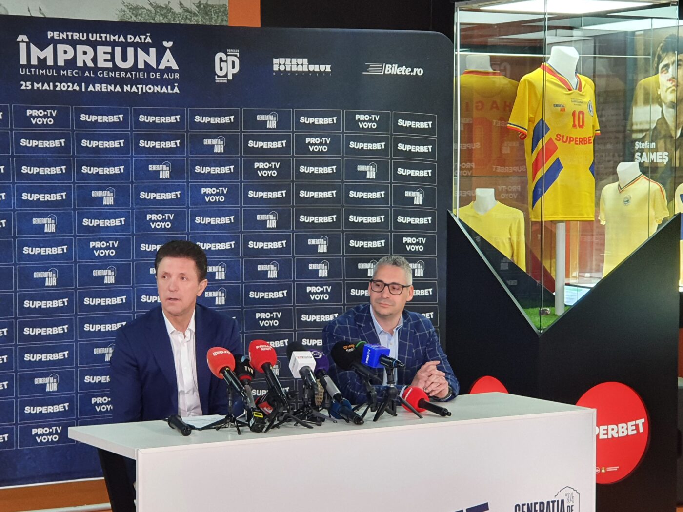 Nume uriașe anunțate pentru meciul de adio al Generației de Aur! Jose Mourinho, cap de listă. „Am fi umplut o arenă de 100.000 de locuri!”