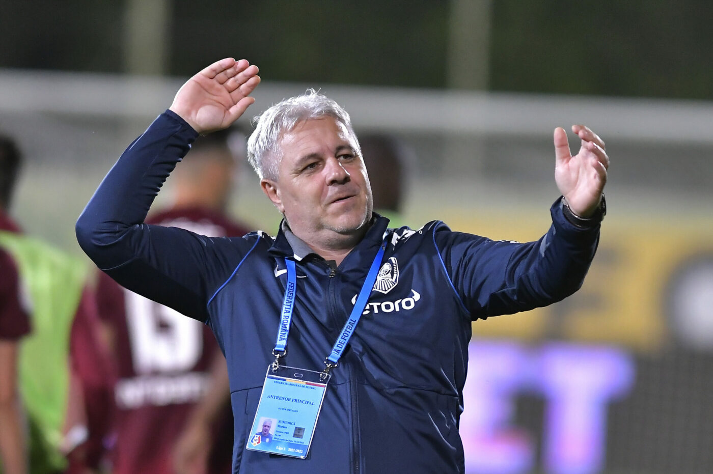 Omul care l-a ajutat pe Mihai Rotaru să ajungă la Universitatea Craiova îl interzice pe Marius Șumudică în Bănie! Cele trei nume pe care le vede pentru a fi noul antrenor al „juveților”