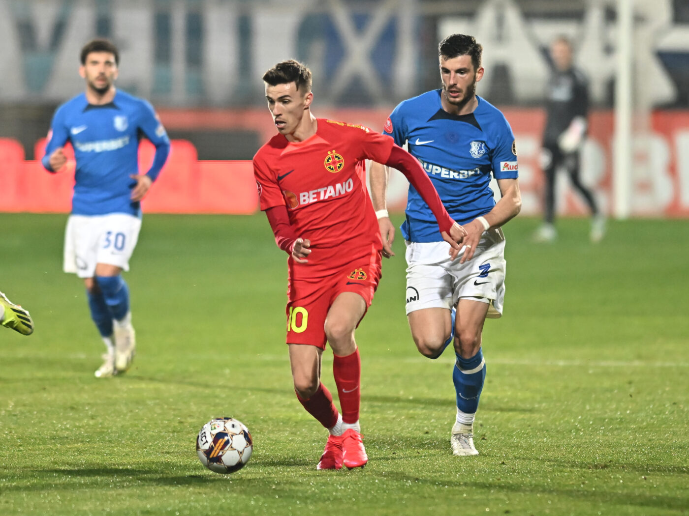Pare că soarta lui Tavi Popescu e pecetluită la FCSB, iar reacția lui Gigi Becali spune totul
