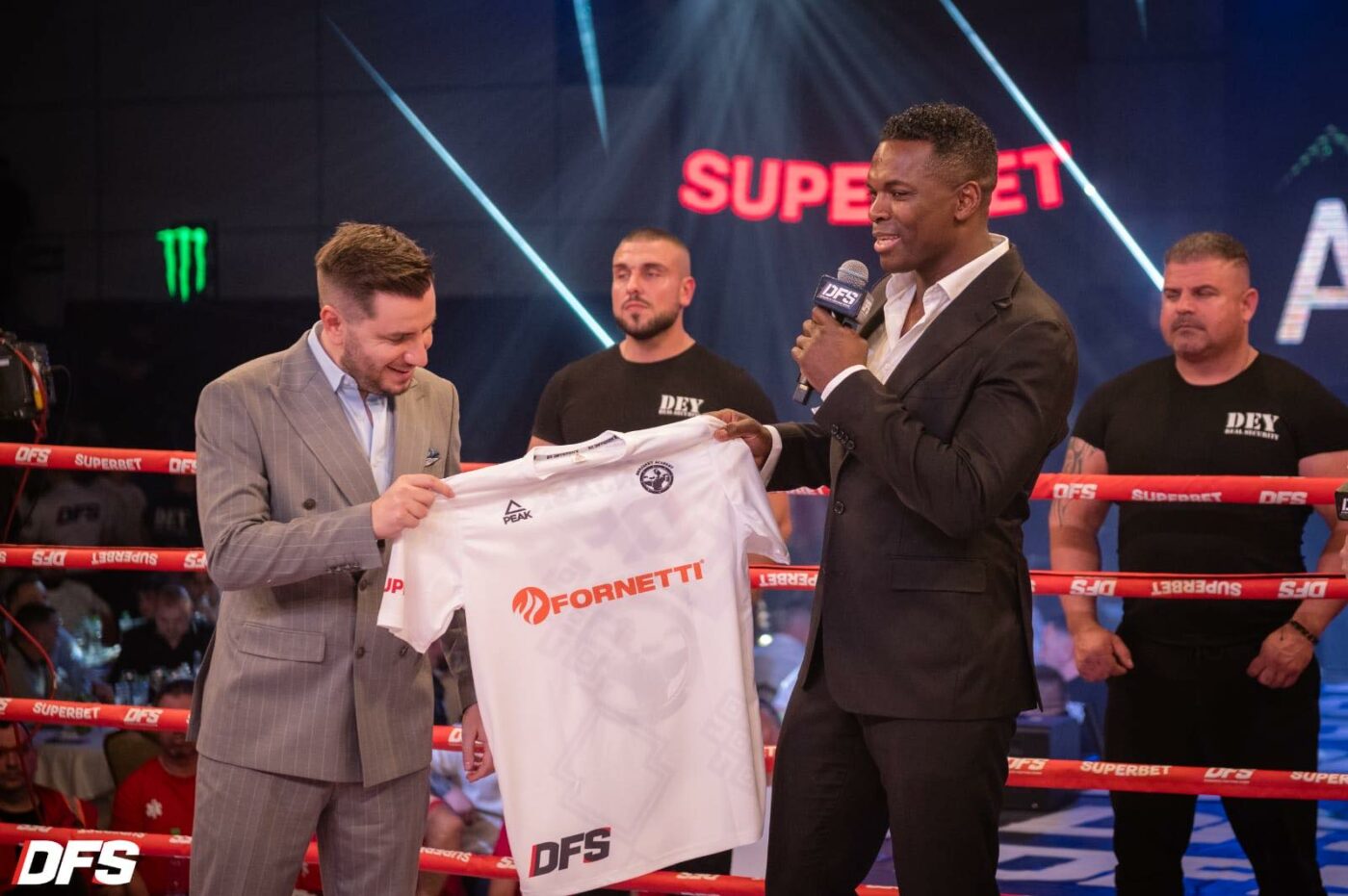 Remy Bonjasyky s-a întors în România și a fost impresionat de a ce a văzut. „Vom colabora, voi fi curând din nou aici!”