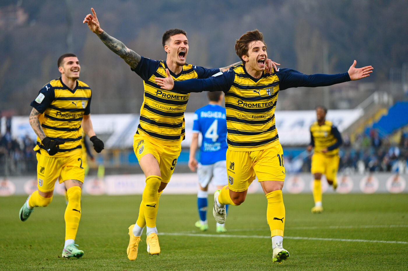 Transferul lui Dennis Man la Borussia Dortmund, confirmat! Marcel Răducanu dă vestea cea mare: „Sunt negocieri! Va fi al doilea român acolo, după mine”