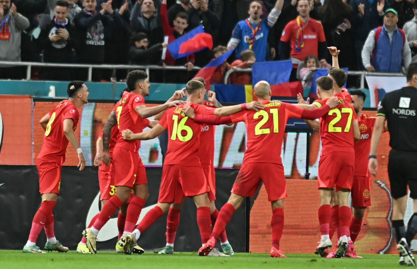 Unde ajunge FCSB dacă pierde în tururile preliminare Champions League? Ce variante există pentru campioana României