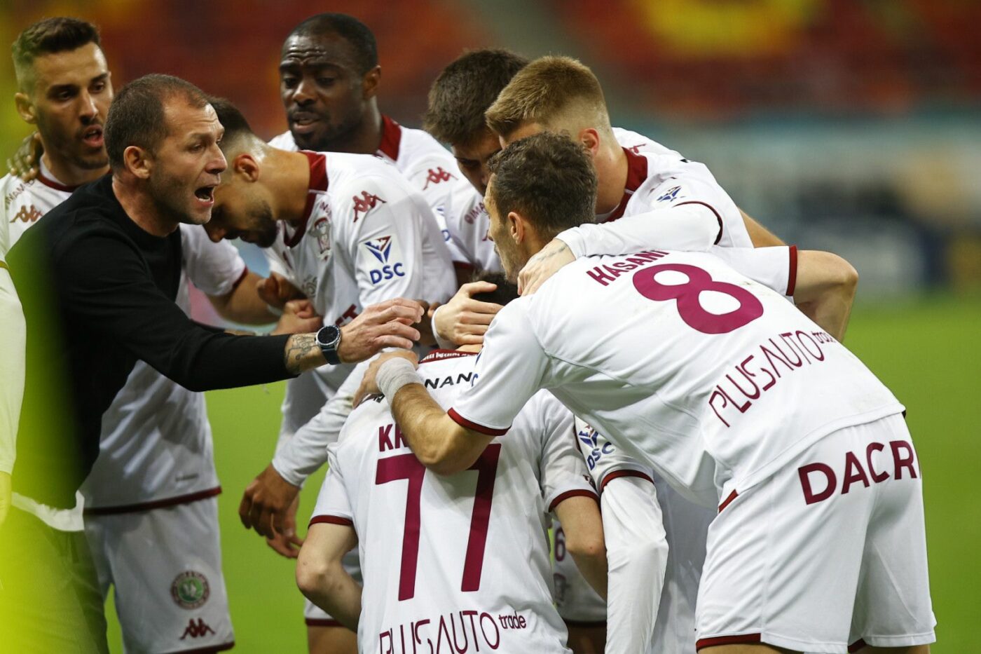 FCSB – Rapid București 1-2, Live Video Online în a 5-a etapă a play-off-ului din Superligă. Spectacol total pe Arena Națională! Giuleștenii întorc scorul în doar câteva minute!