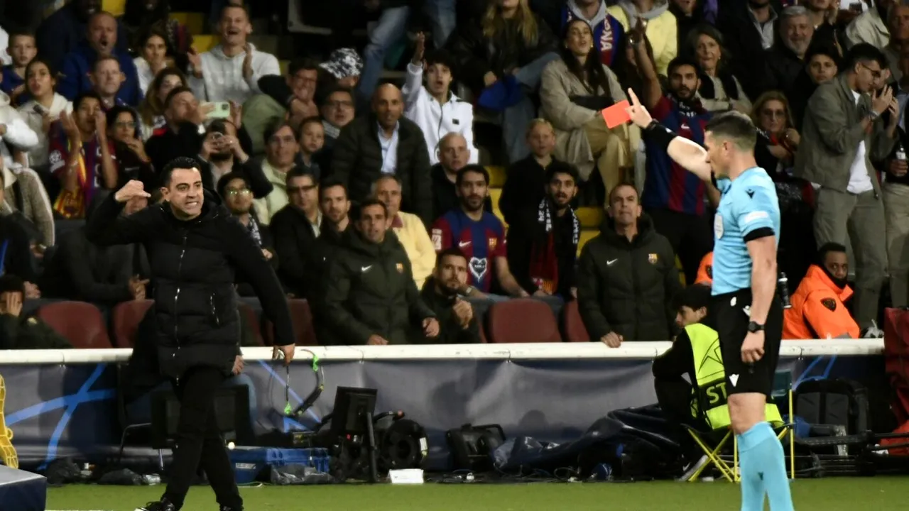 Xavi, comportament grobian: i-a înjurat de mame pe Istvan Kovacs și Horațiu Feșnic! Ce expresii vulgare a folosit antrenorul Barcelonei: au ieșit la iveală imaginile incriminante