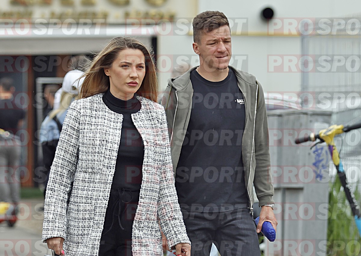 Ce frumoasă este soția fotbalistului din Superliga! Oxana atrage toate privirile pe stradă. FOTO EXCLUSIV