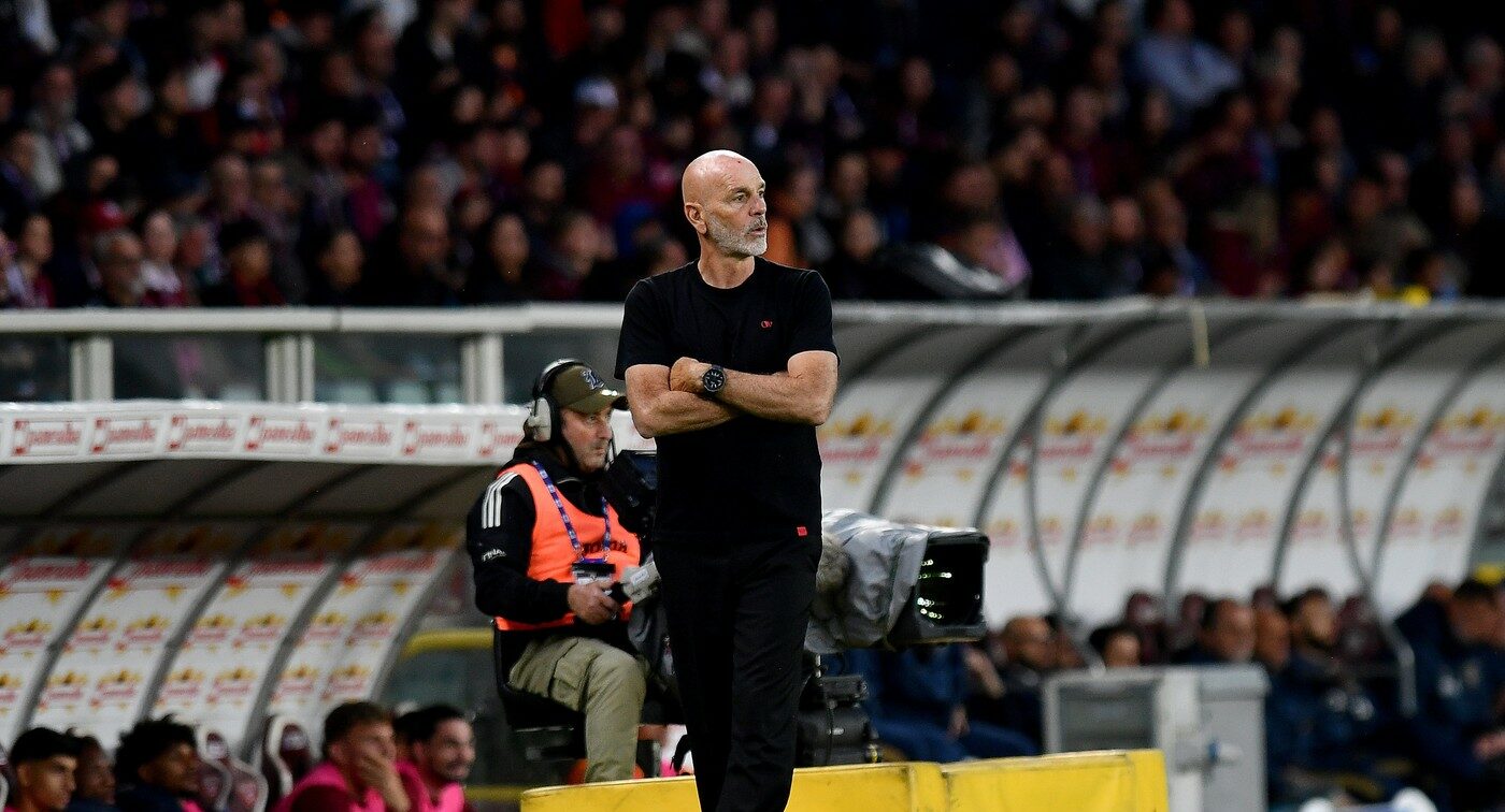 AC Milan l-a dat oficial afară pe Stefano Pioli!