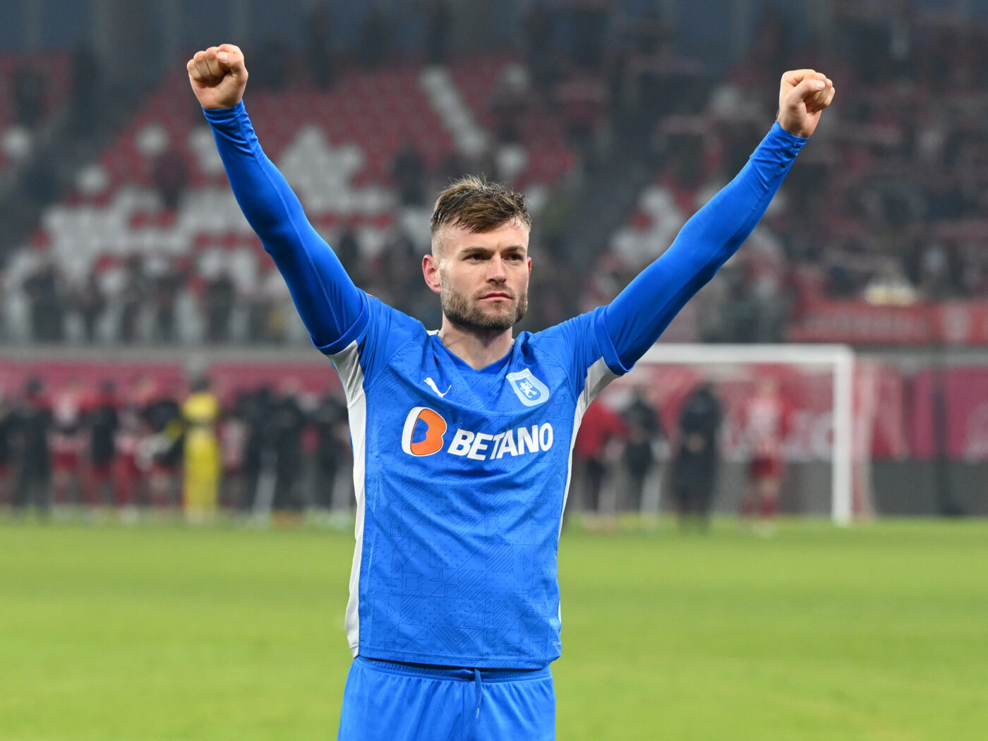 Alexandru Crețu a lămurit de ce a refuzat-o pe CFR Cluj și a semnat prelungirea contractului cu Universitatea Craiova: „Am devenit un jucător cu mai multă presonalitate”