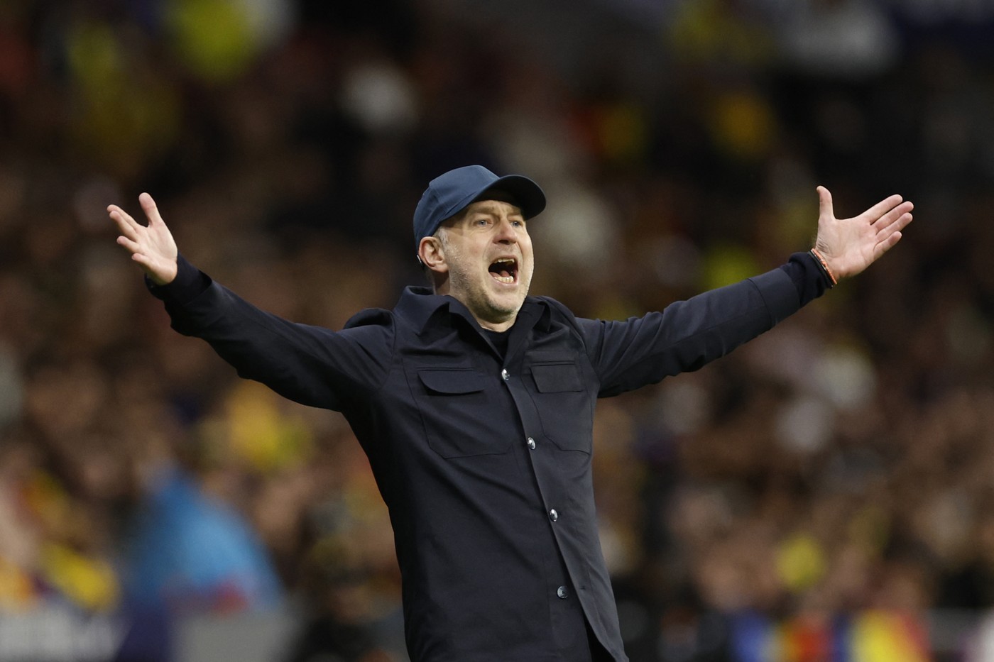 Antrenorul campion plecat din Superliga României este fan Edi Iordănescu și îi laudă pe federali că i-au dat libertate: „În cluburi încă nu există această autonomie sau cel puțin este foarte fragilă”. EXCLUSIV