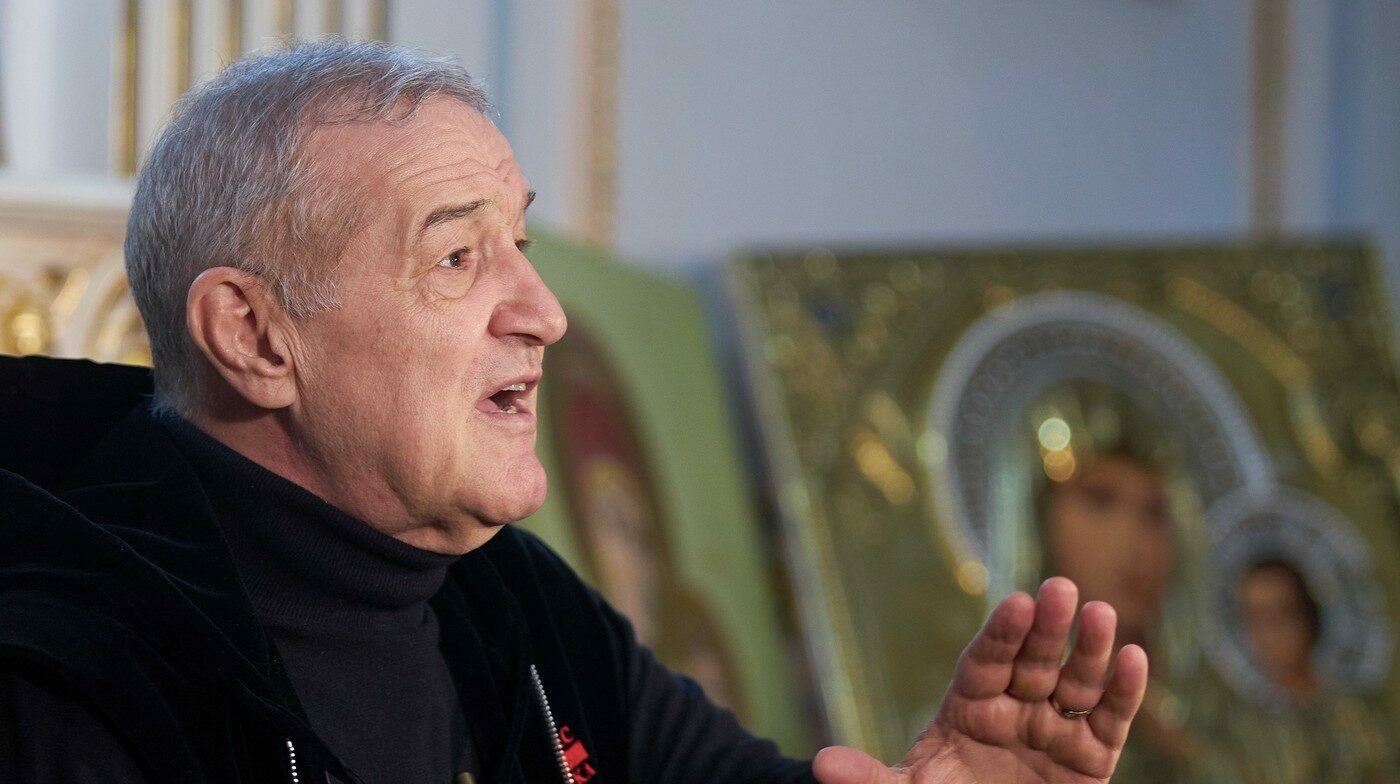 Derapaj incredibil al lui Gigi Becali împotriva judecătoarei din cauza căreia ar fi pierdut procesul pentru palmares! „Era de etnie și dacă vedea brățări și diamante la avocată zicea «Ia uite, curva, ce brățări are!»”. VIDEO