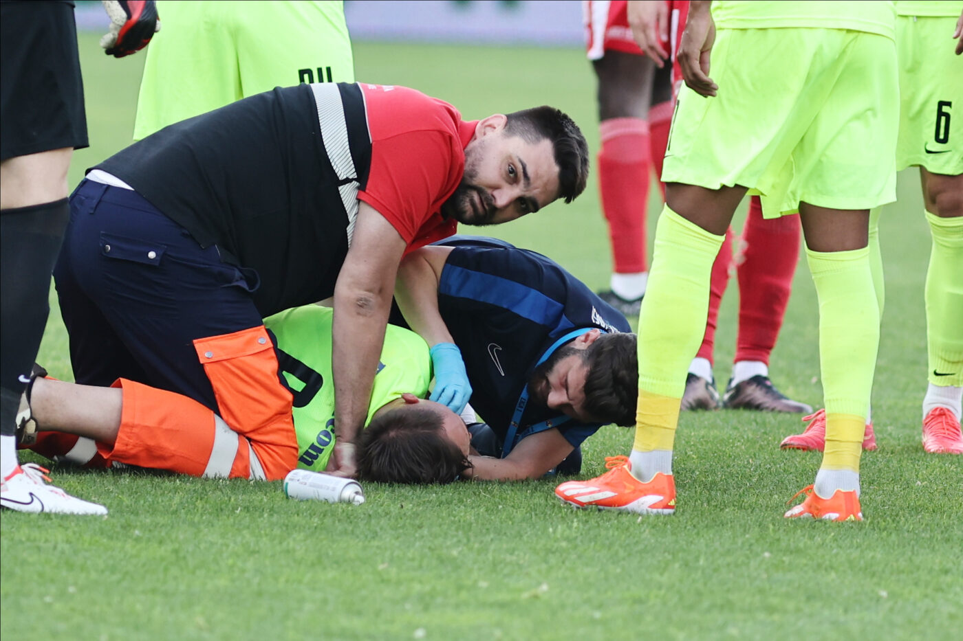 Detalii cutremurătoare despre starea de sănătate a lui Luca Mihai, fotbalistul băgat în spital de Homawoo: „Zilele trecute vedea dublu, încă nu aude complet!”. VIDEO