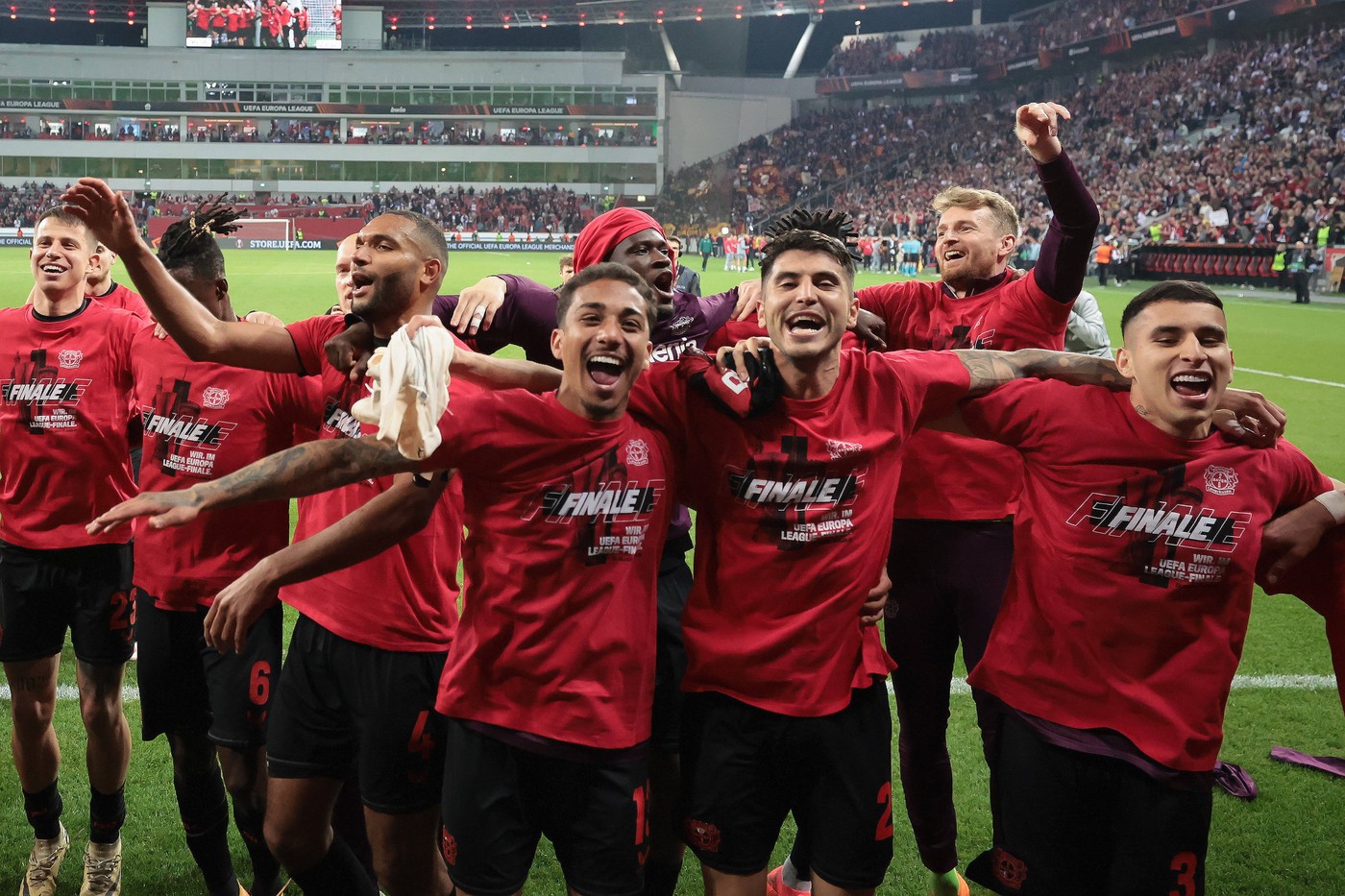Două luni cum probabil nu s-au mai văzut niciodată în fotbal pentru un record fabulos! Nici cel mai bun regizor n-ar fi capabil de așa ceva: cum a revenit echipa momentului în Europa de nu mai puțin de șapte ori și a ajuns la 49 de meciuri fără eșec