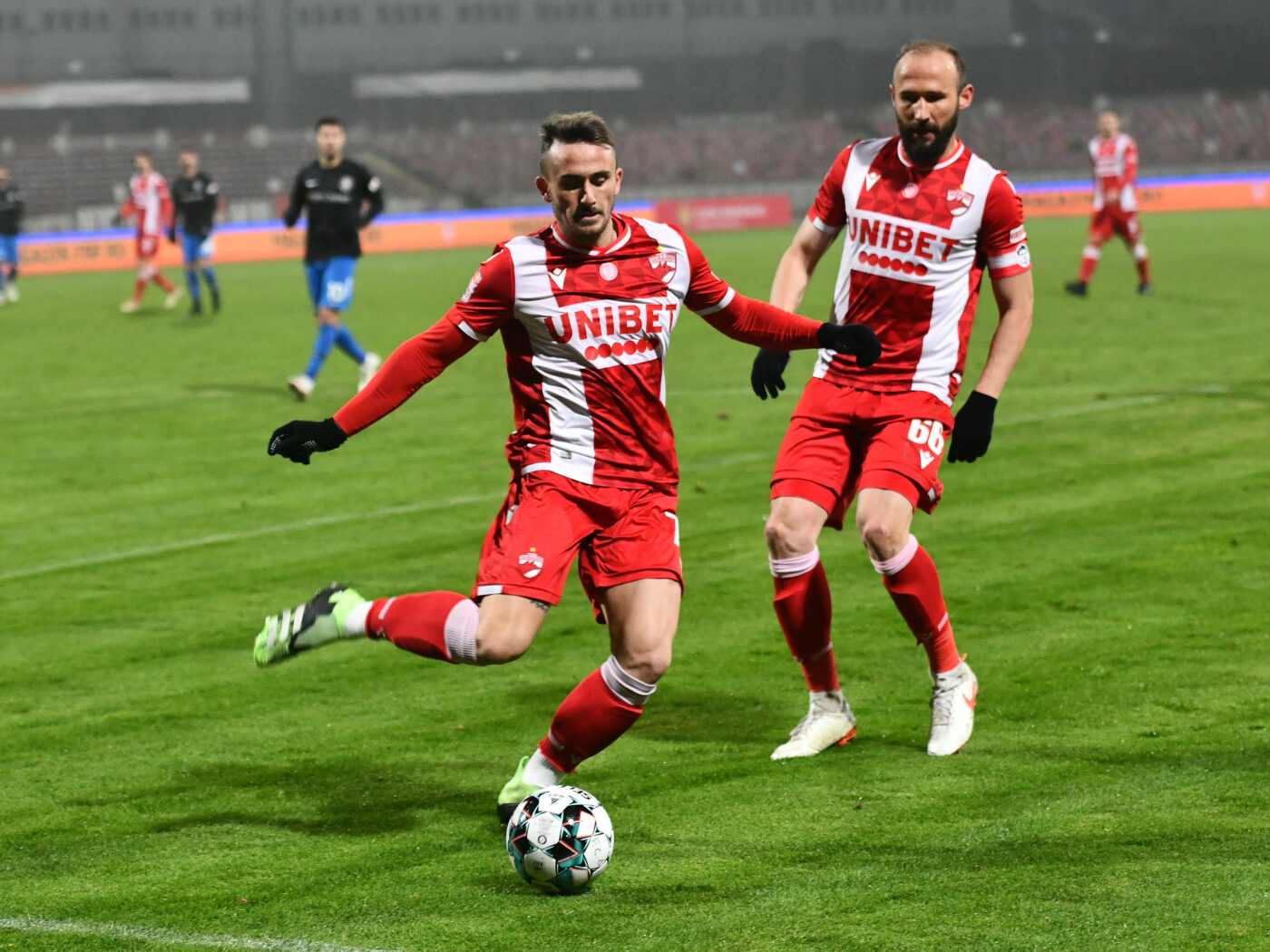 FC Barcelona și Bayer Leverkusen se luptă pentru transferul fostului fotbalist de la Dinamo București