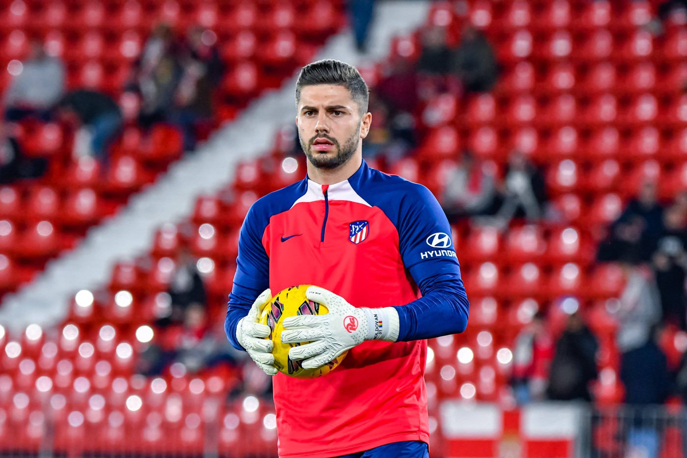 Horațiu Moldovan e safe: lista neagră a celor de la Atletico Madrid conține 10 nume pe ea, dar românul, care e eternă rezervă, a primit o veste bună!