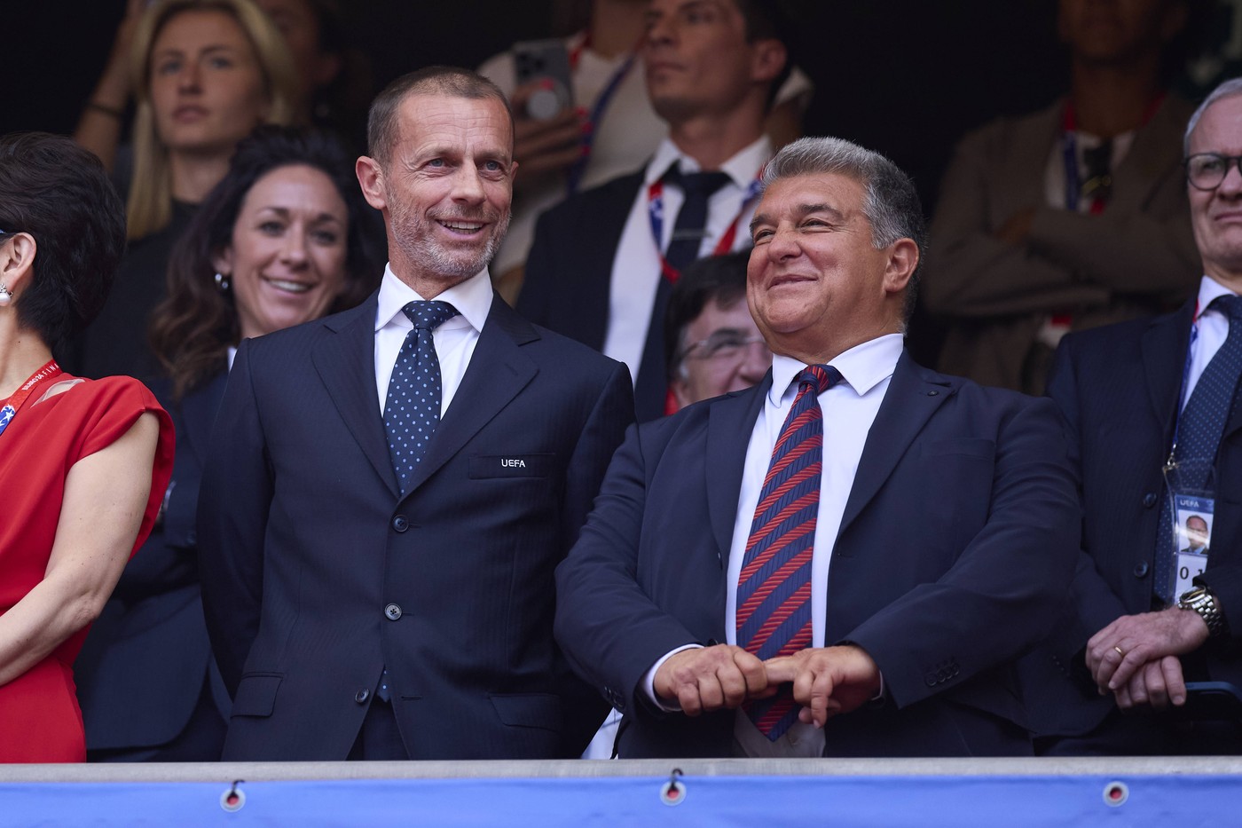 Joan Laporta a început să plângă pe teren, după meciul Barcelonei! De ce s-a emoționat președintele blaugrana