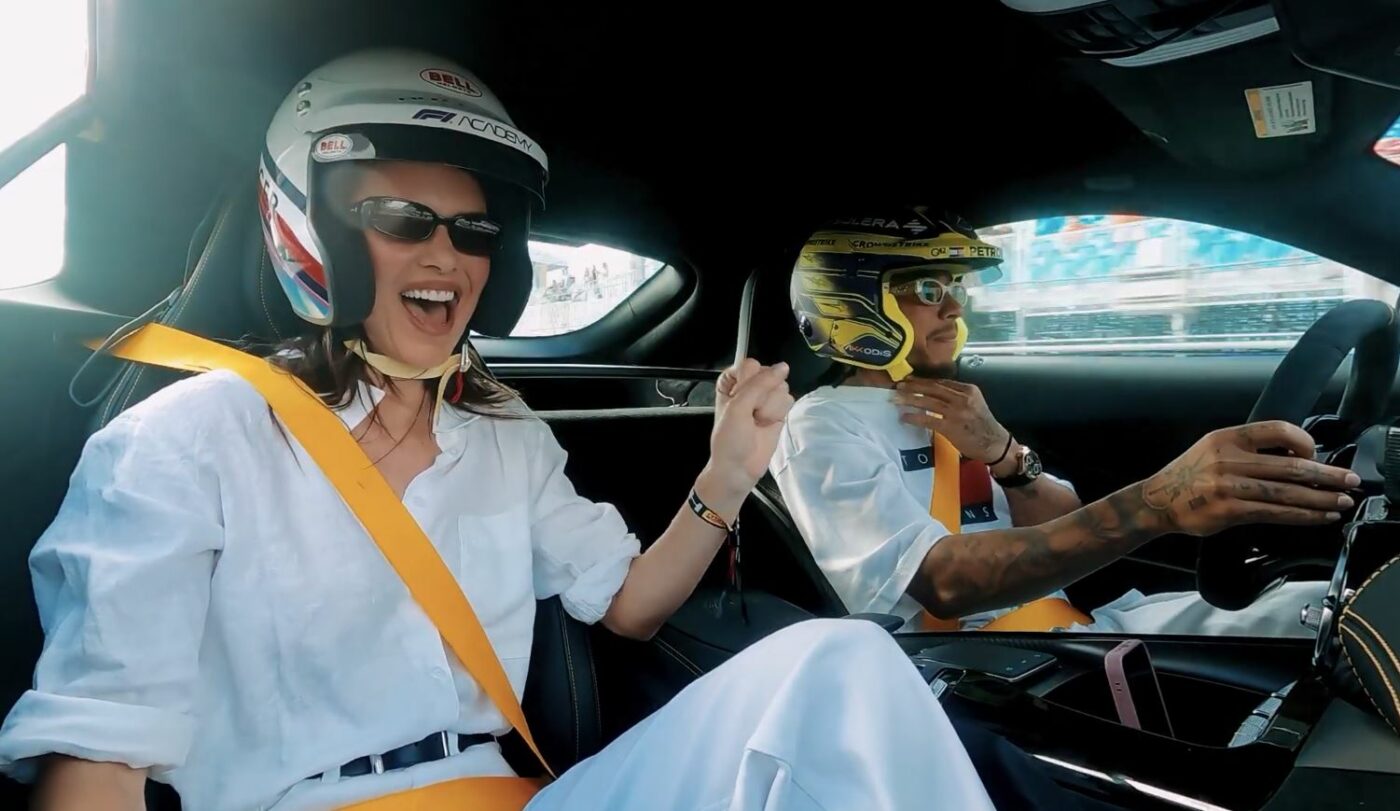 Lewis Hamilton a făcut-o să țipe pe Kendall Jenner, cel mai bine plătit supermodel din SUA! „Doamne! Îmi vine să plâng!”. VIDEO