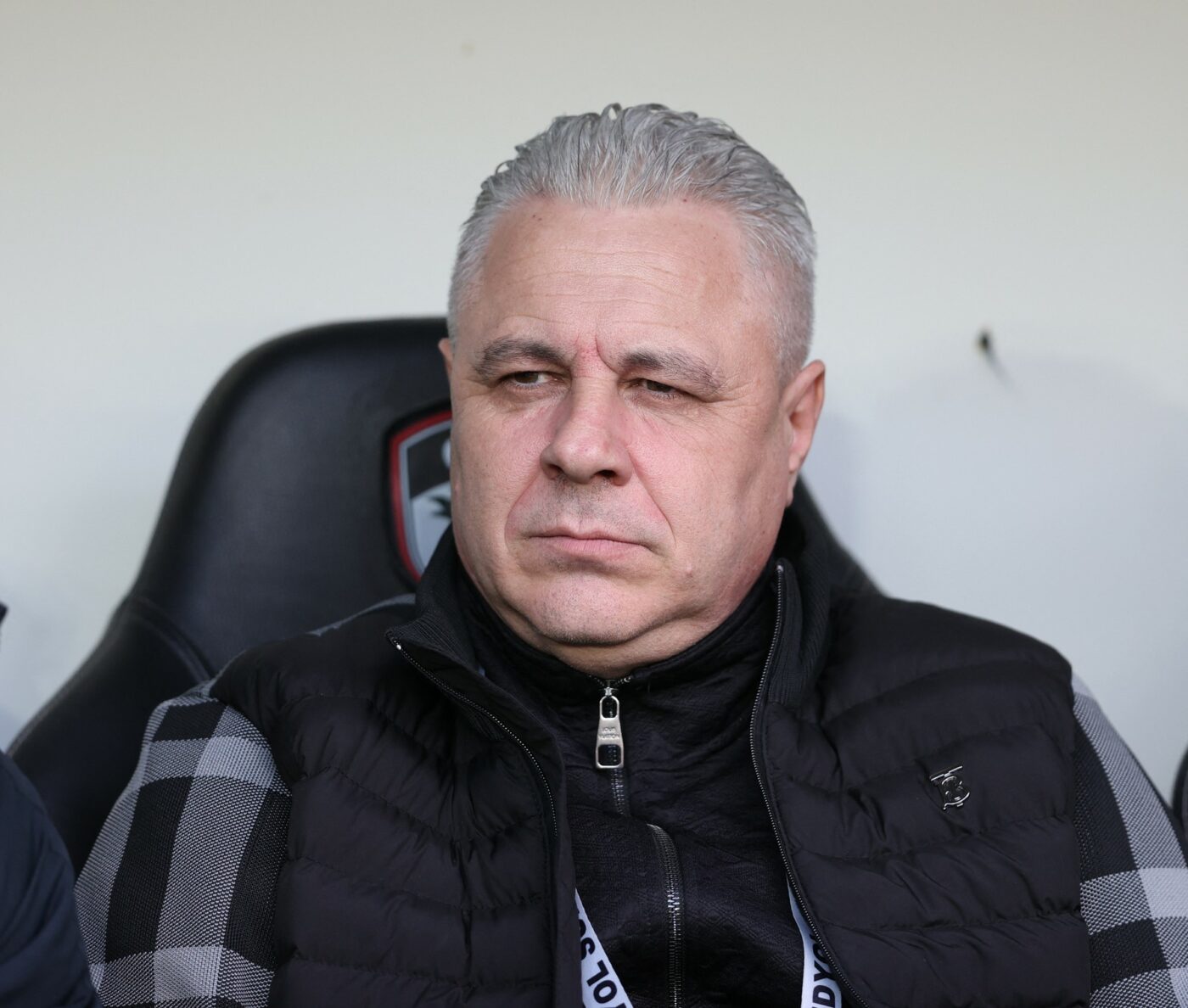 Marius Şumudică nu a mai suportat şi a răbufnit la adresa lui Meme Stoica! „E şapte clase peste Tavi Popescu! Să iasă şi acum să zică”