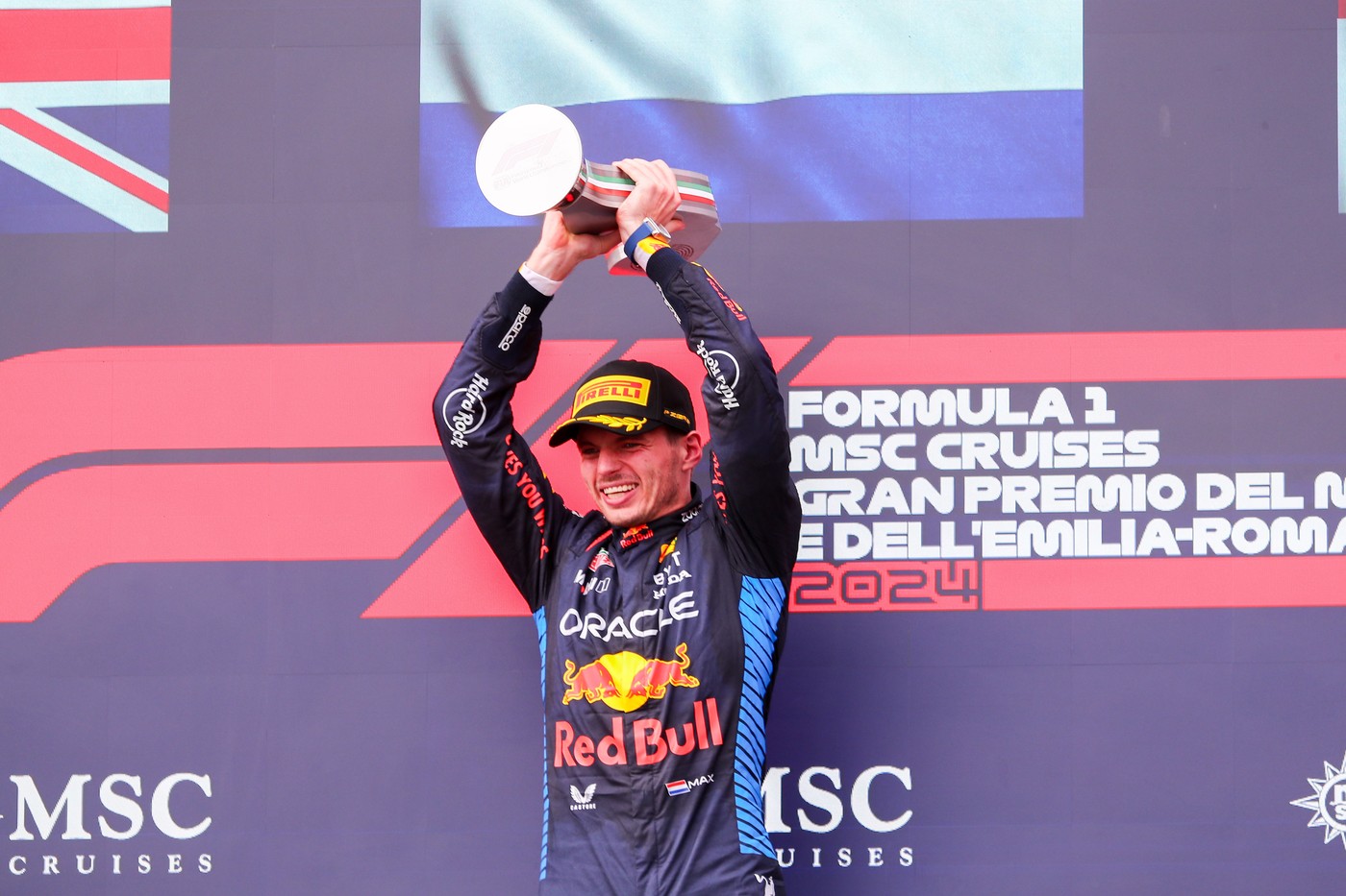 Max Verstappen, victorie fabuloasă la Imola! E de neoprit