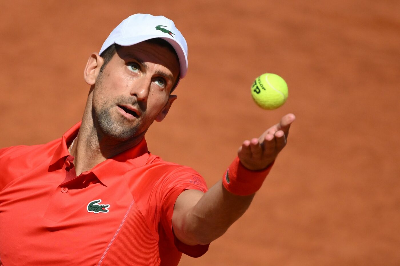 Novak Djokovic, probleme mari de sănătate după lovitura primită în cap! Eliminare incredibilă de la Roma: „O să fac investigații!”