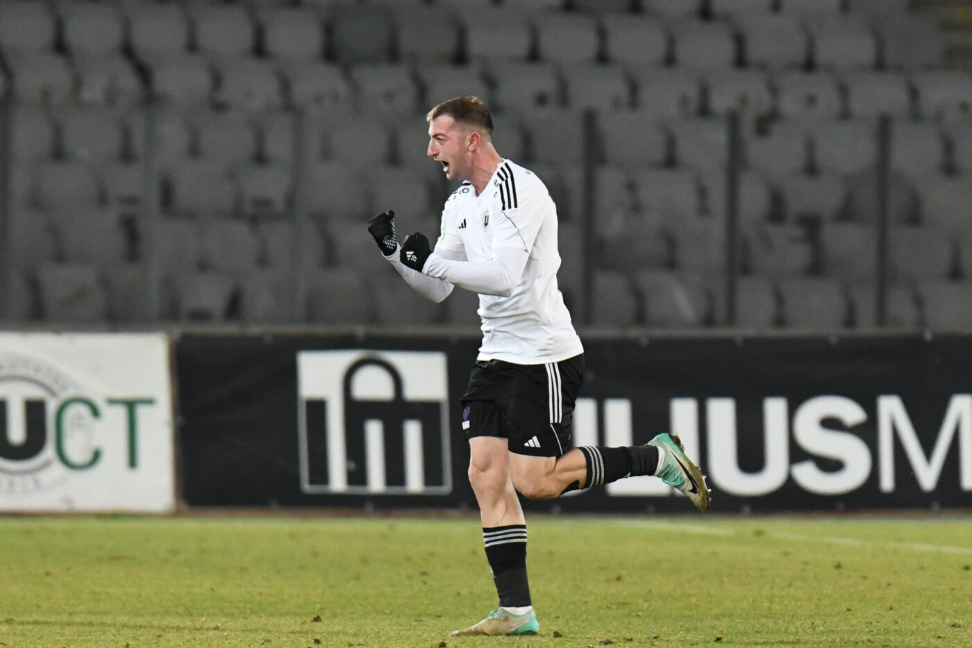 Ofertele tentante din străinătate pe care Daniel Popa le-a refuzat pentru a juca la FCSB. EXCLUSIV
