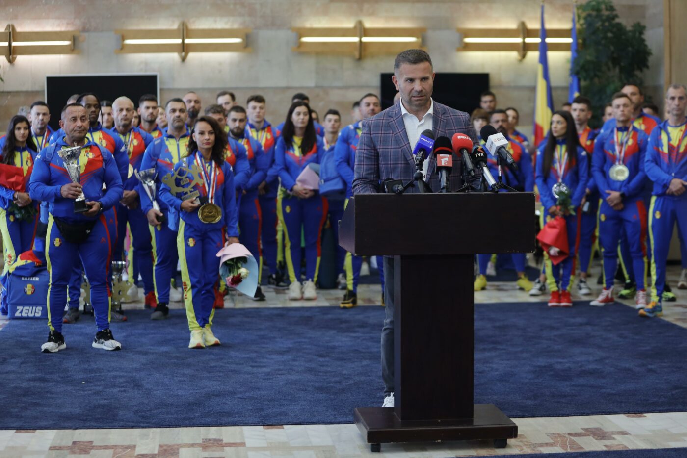 S-au întors în țară cu geamantanele pline! Performanță încredibilă pentru culturismul românesc: 105 medalii și locul 1 la Europenele de la Santa Susanna. Ce spune Gabriel Toncean. FOTO&VIDEO