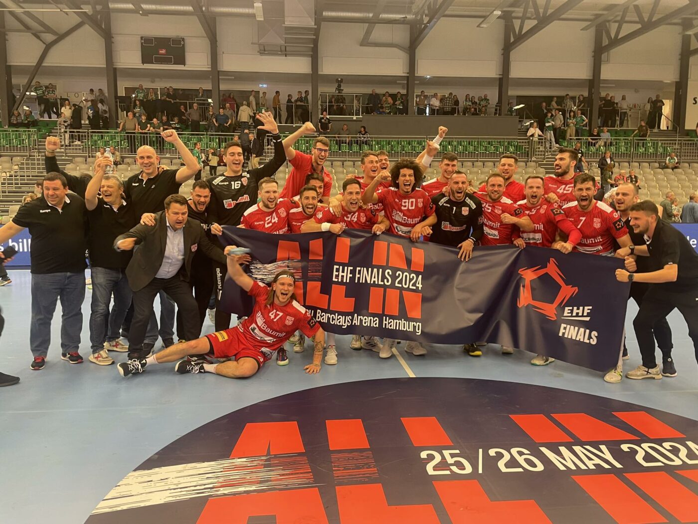 Prima reacție a lui Xavi Pascual după calificarea istorică a lui Dinamo în Final Four-ul EHF European League: „Am fost fantastici, incredibili”. Campioana, în misiune infernală printre granzii Europei: „Asta trebuie să facem”. EXCLUSIV