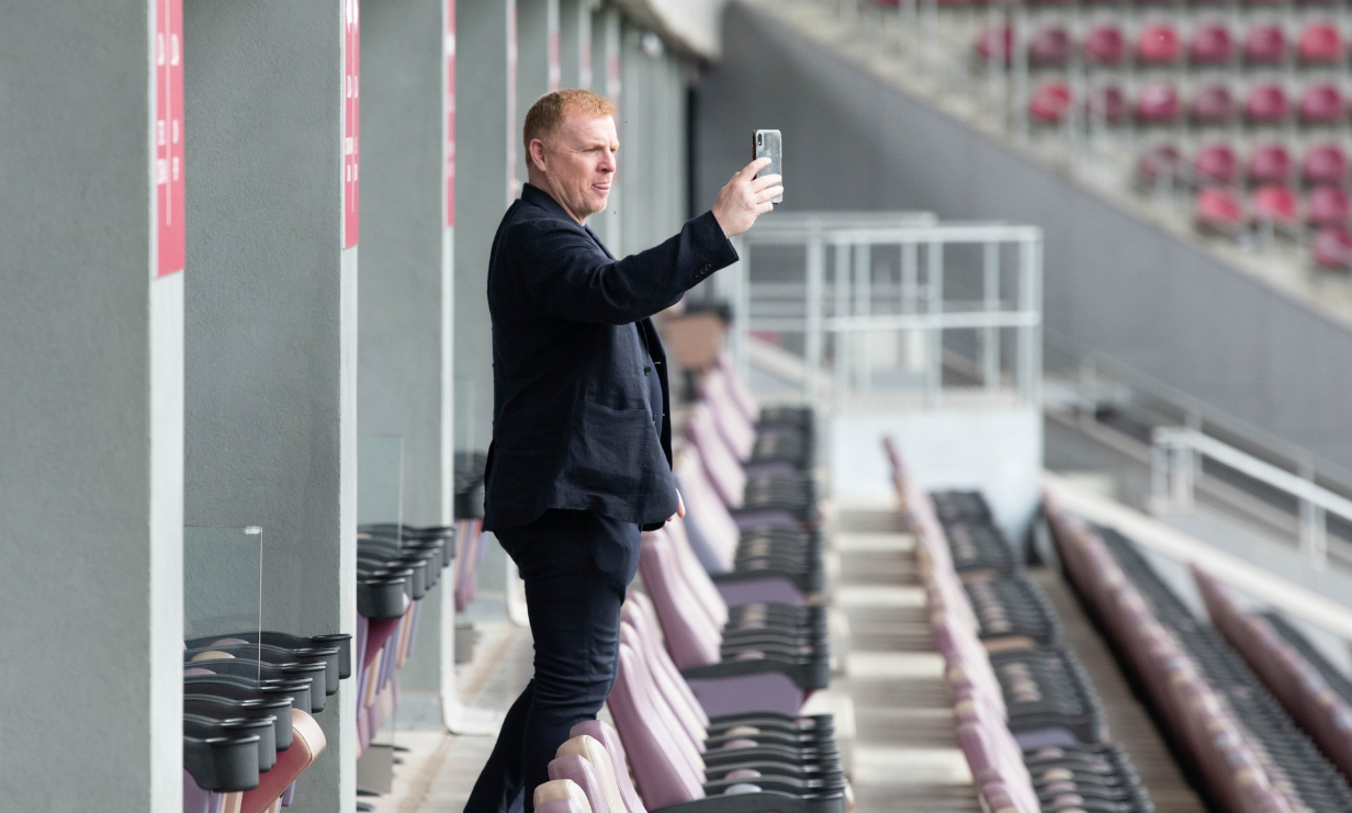 Primele două transferuri bombă pe care le vrea Neil Lennon de la Dan Șucu! I-a cerut doi fotbaliști pentru Rapid: unul e de la Celtic