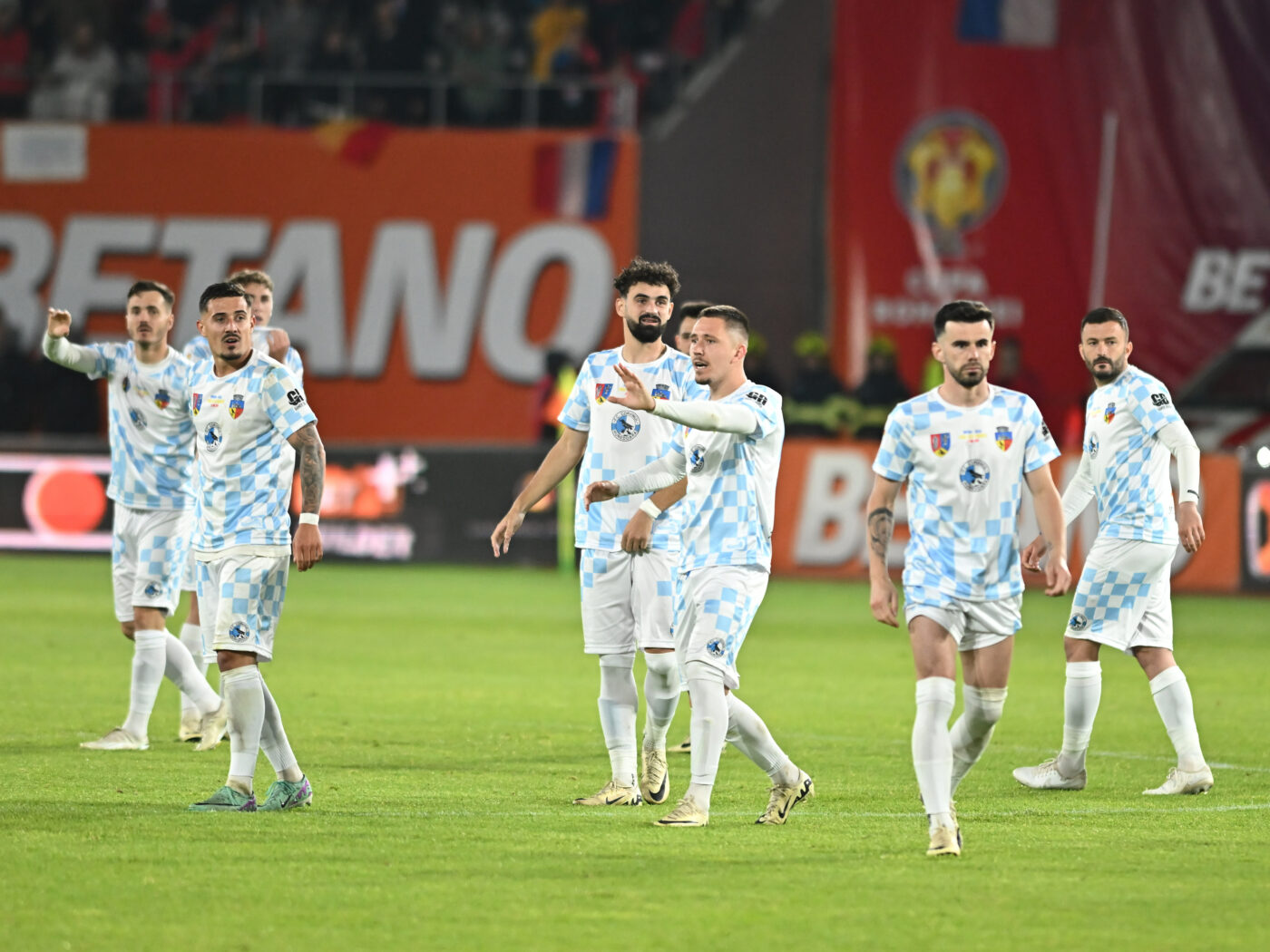 Transferul momentului în Superliga ar putea să pice în ultima clipă! Dezvăluiri de ultimă oră despre situația golgheterului: „N-a semnat”. Zilele decisive pentru mutare. EXCLUSIV