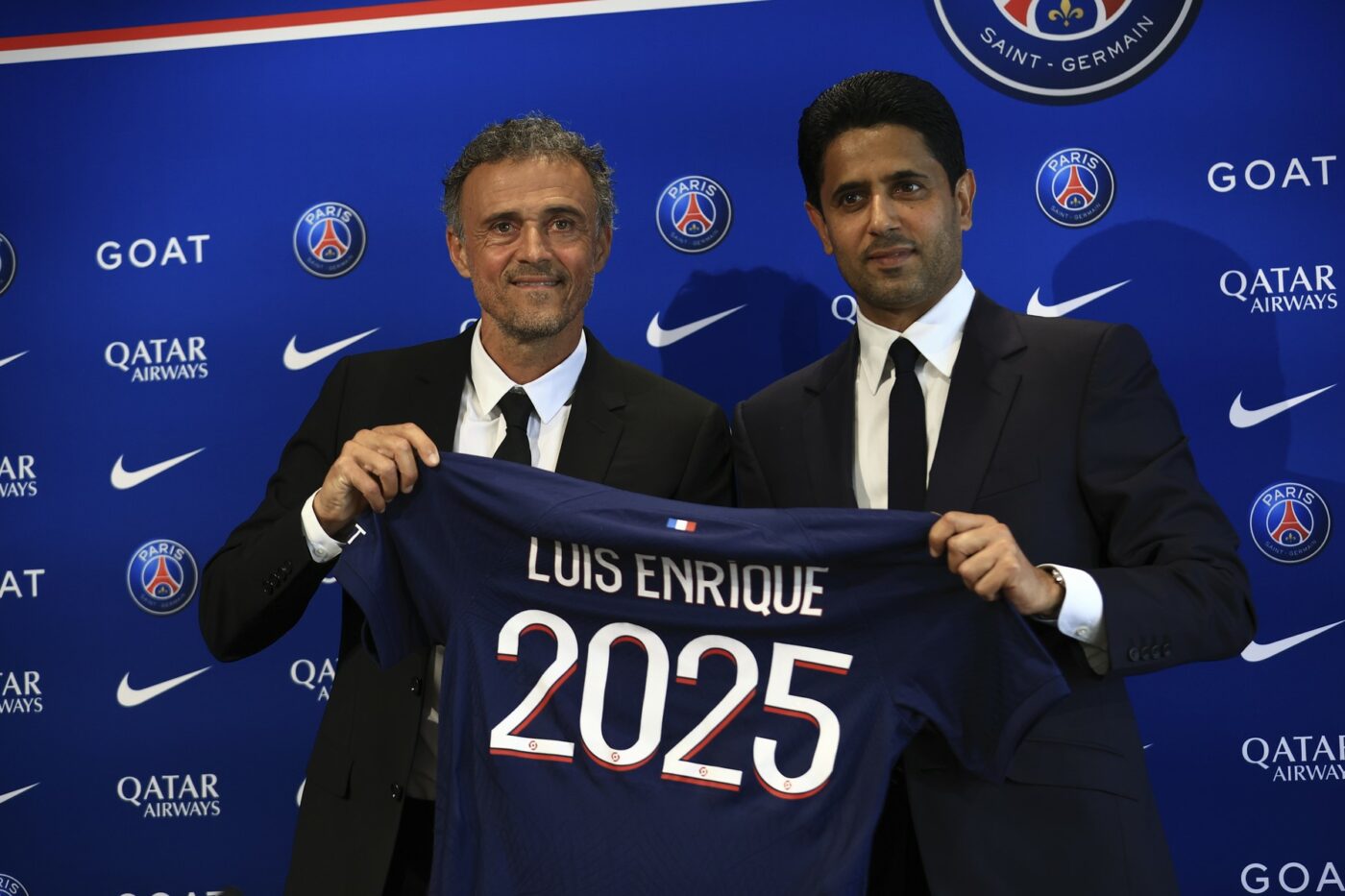 Transferuri galactice la PSG. Șeicii vor să îl înlocuiască pe Kylian Mbappe cu Rafa Leao și Mo Salah