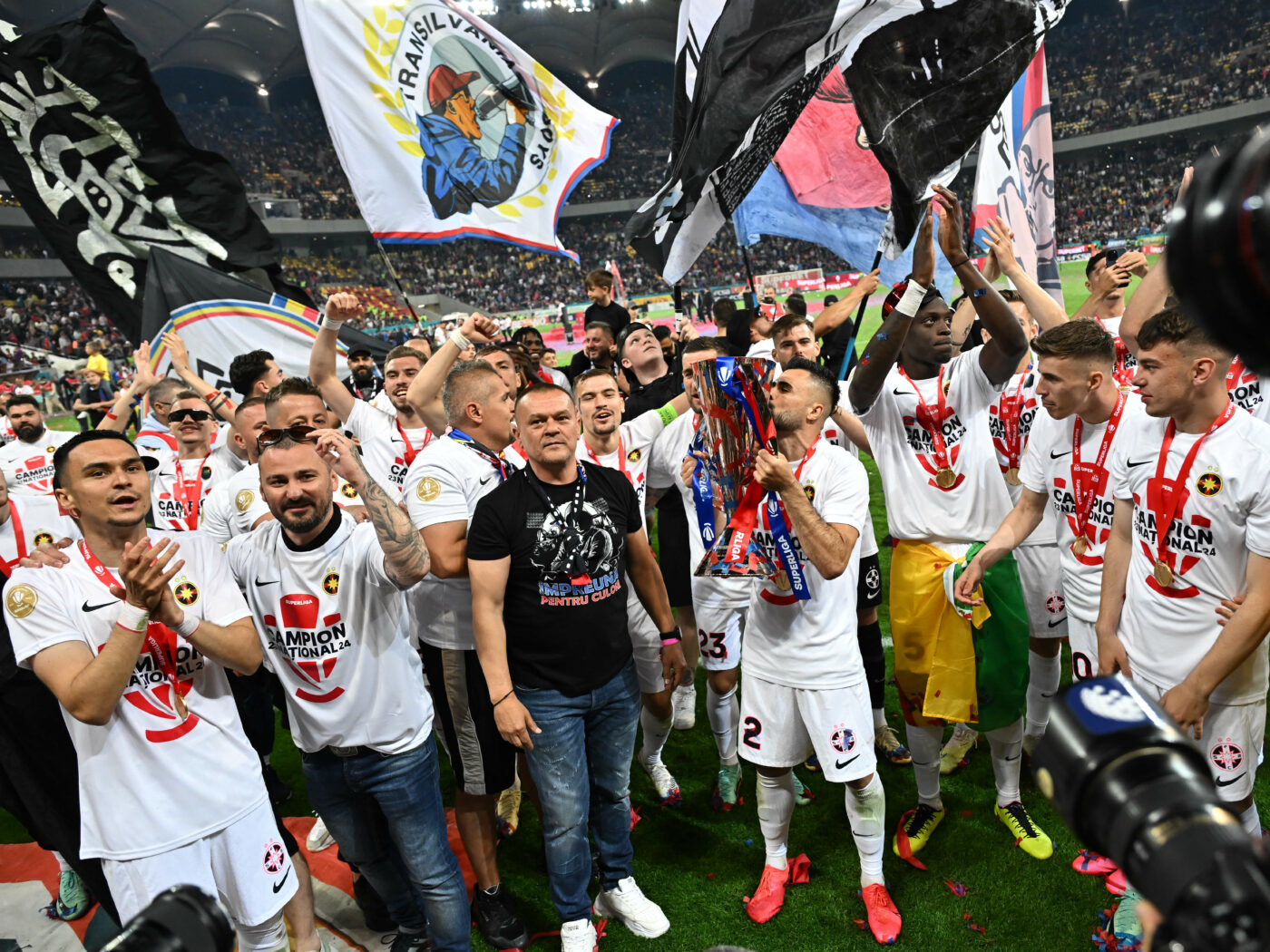 Un fost jucător al Stelei trage UEFA la răspundere după titlul câștigat de FCSB: „Îți cam bați joc de campioana României”
