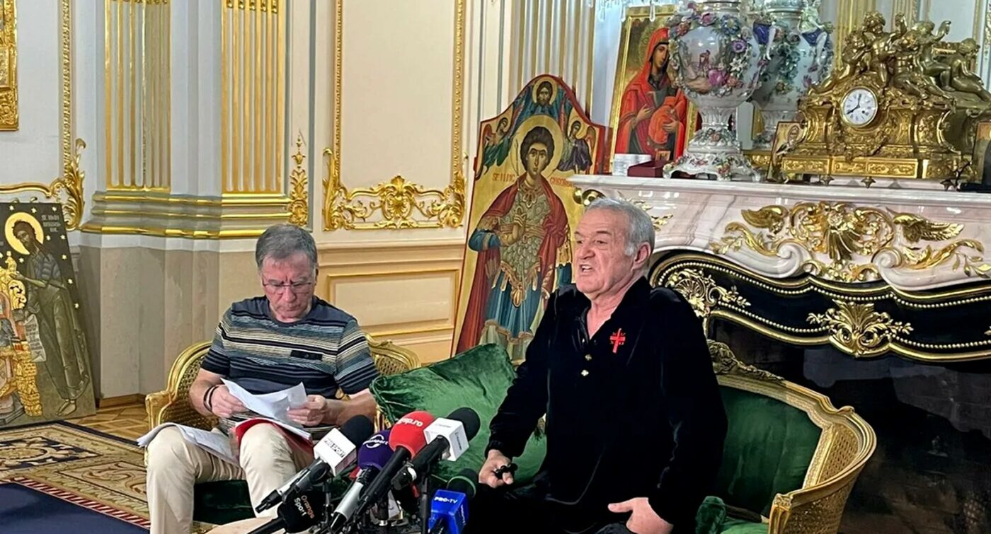 Valeriu Argăseală a scris poezia „Cimitirul”, în care vorbește despre bogătași ca Gigi Becali! „Se odihnesc cei plini de milioane, La capete le stau imense cruci, Lasă palate, conturi, avioane, Şi singuri stau în gropi ca nişte cuci”