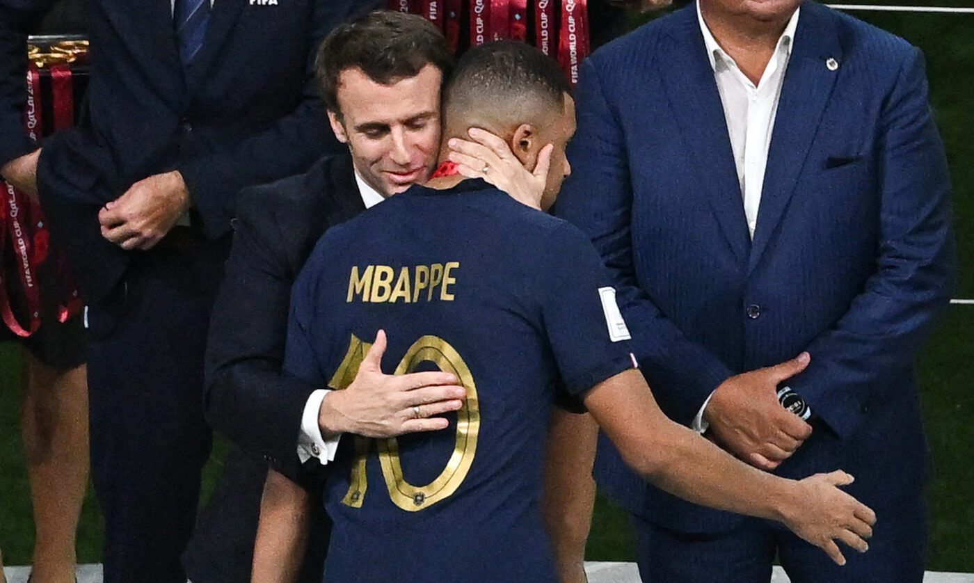 Real Madrid anunță luni primul transfer cu adevărat galactic, după ce a câștigat din nou trofeul UEFA Champions League! Kylian Mbappe a recunoscut tot. „A semnat pe cinci ani și va fi prezentat oficial”