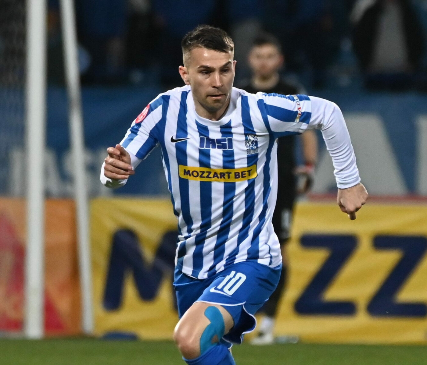 Visul lui Alin Roman, după cel mai bun sezon al carierei, cu Poli Iași: „Asta îmi doresc de mic copil, de când am plecat de acasă să joc fotbal! Măcar o dată în viață”. Ce șanse sunt să continue în Copou