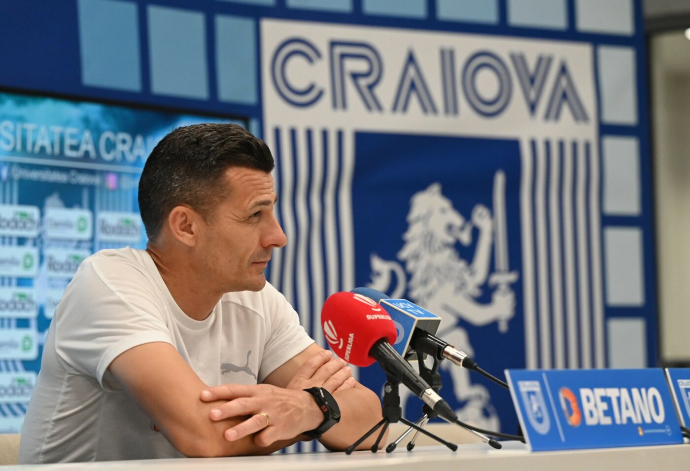 Costel Gâlcă sare de partea „rivalului” Dan Petrescu și contestă regulamentul după ce Universitatea Craiova a terminat în urma CFR-ului: „Nu sunt de acord cu multe lucruri în fotbalul românesc!”