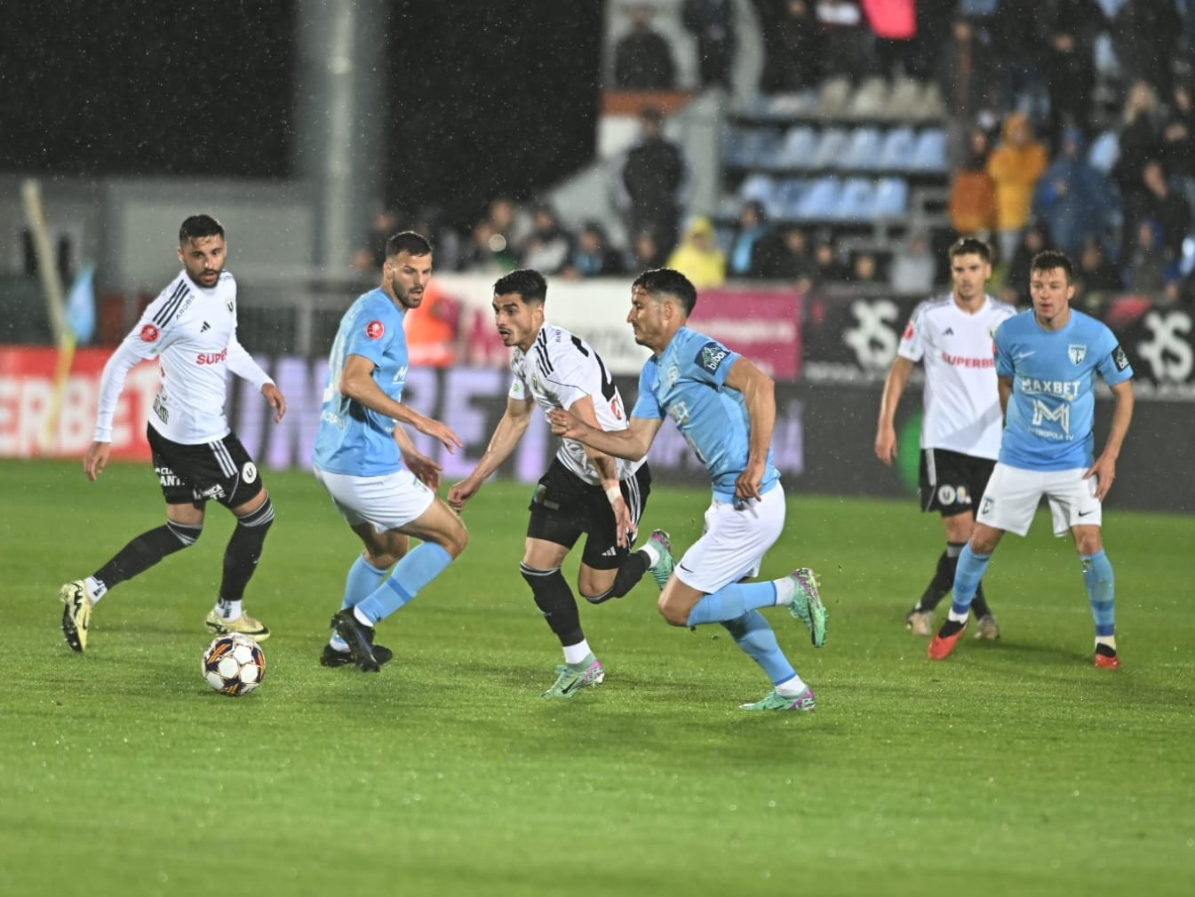 „Era să moară azi-noapte! I-a fost rău”. Omul care a ținut Voluntari din culise, la un pas de tragedie, după retrogradarea în Liga 2