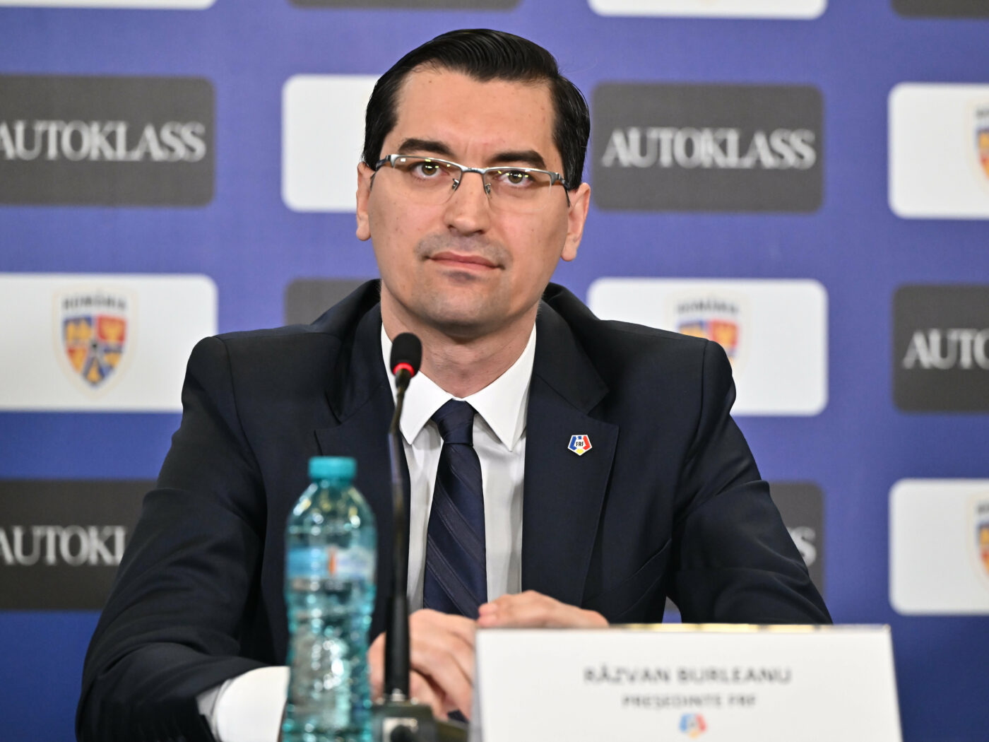 Alianța clandestină a milionarilor din Superliga împotriva lui Răzvan Burleanu! Cei 4 afaceriști de top au discutat în mare secret planul contra FRF: „Risc să pierd meciul cu 0-3 la masa verde, dar nu mai bag cum vrea el”