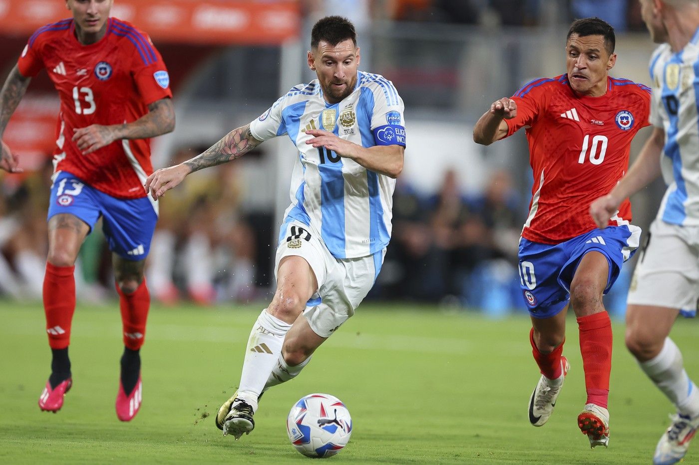 Argentina s-a calificat în sferturile Copei America. Gol controversat marcat în minutul 88