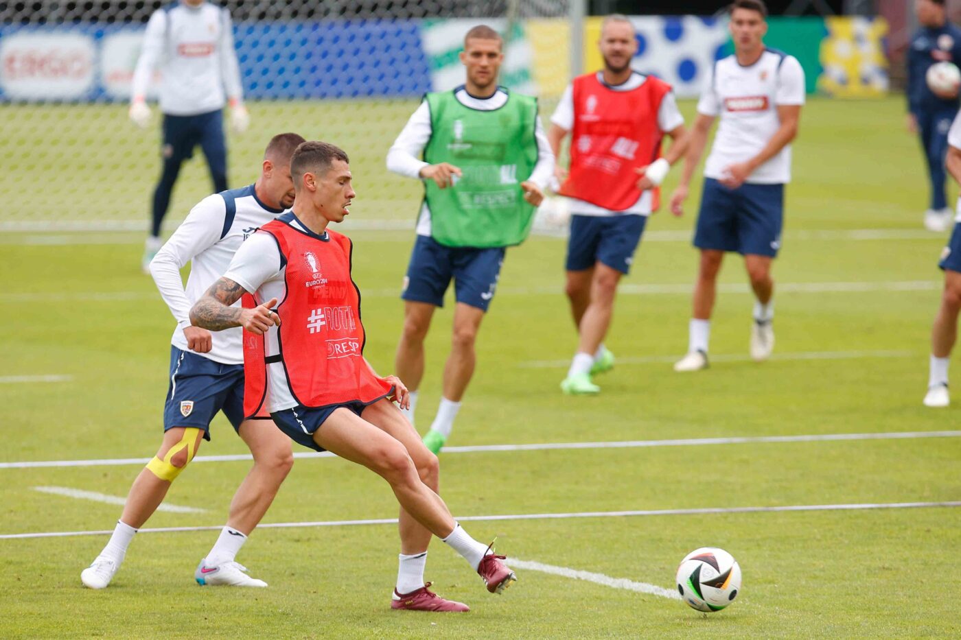 Bogdan Racovițan, tricolorul revelație al lui Edi Iordănescu la EURO 2024, tranșant înainte de Ucraina: „Sufletul și atitudinea pot să bată calitatea individuală! Pentru mine e important să facem românii mândri prin ce arătăm în teren!”. INTERVIU EXCLUSIV