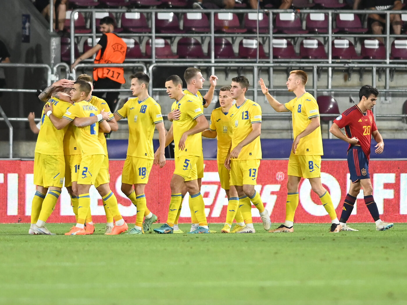 Cât de frumoase sunt iubitele fotbaliștilor Ucrainei. Imagini hot cu partenerele adversarilor României de la EURO 2024. GALERIE FOTO